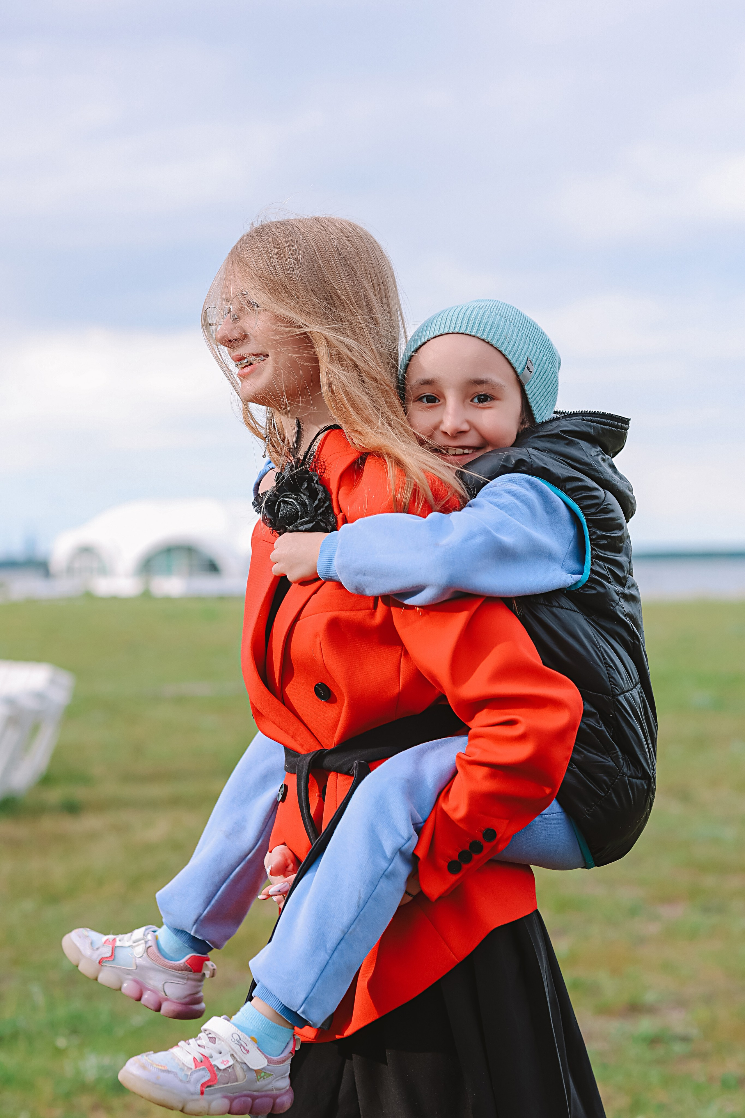 Последний звонок. Семейный фотограф Тюмень, фотограф на роды Салмина Мария
