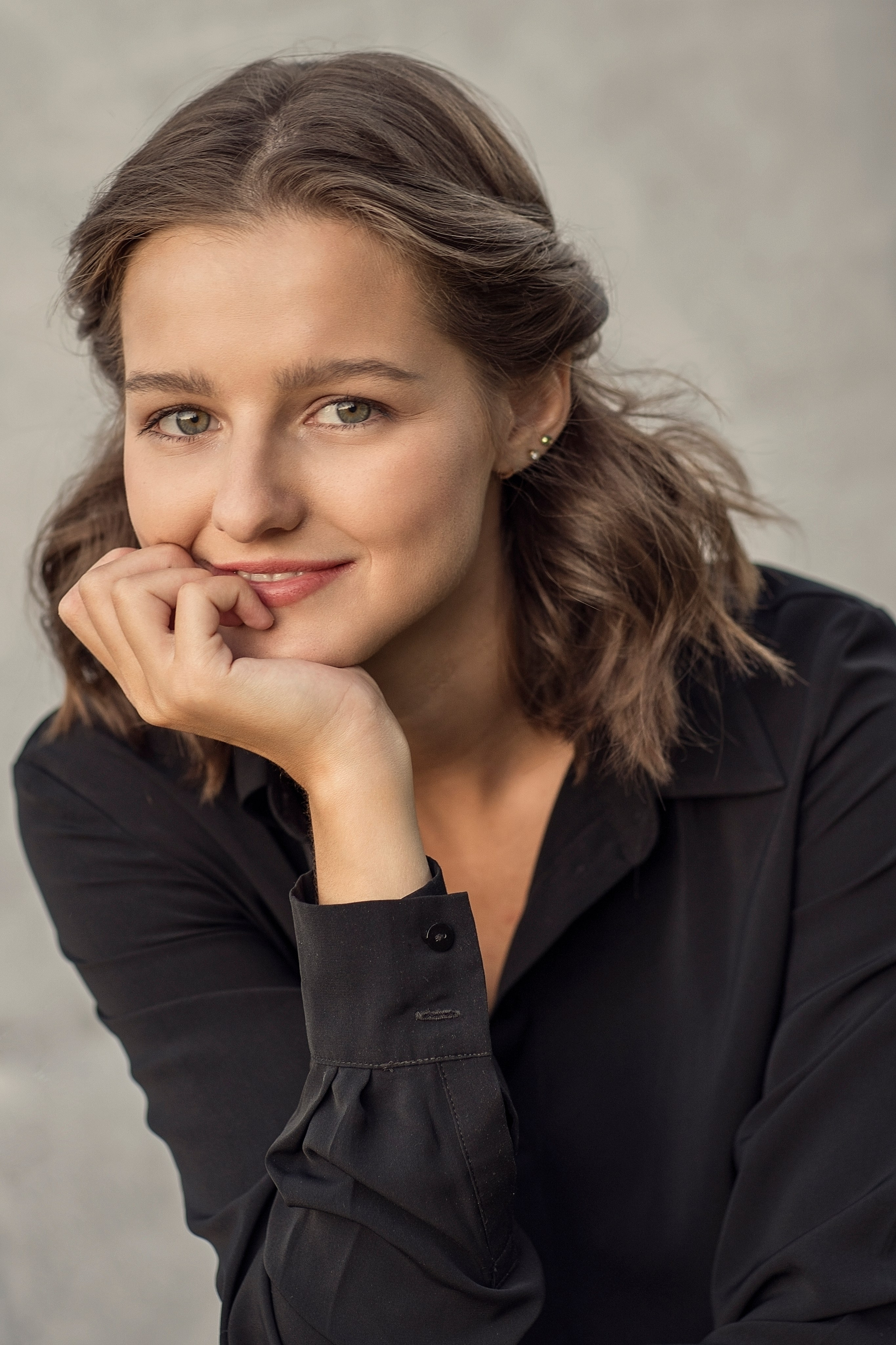 Женские портреты. Главная