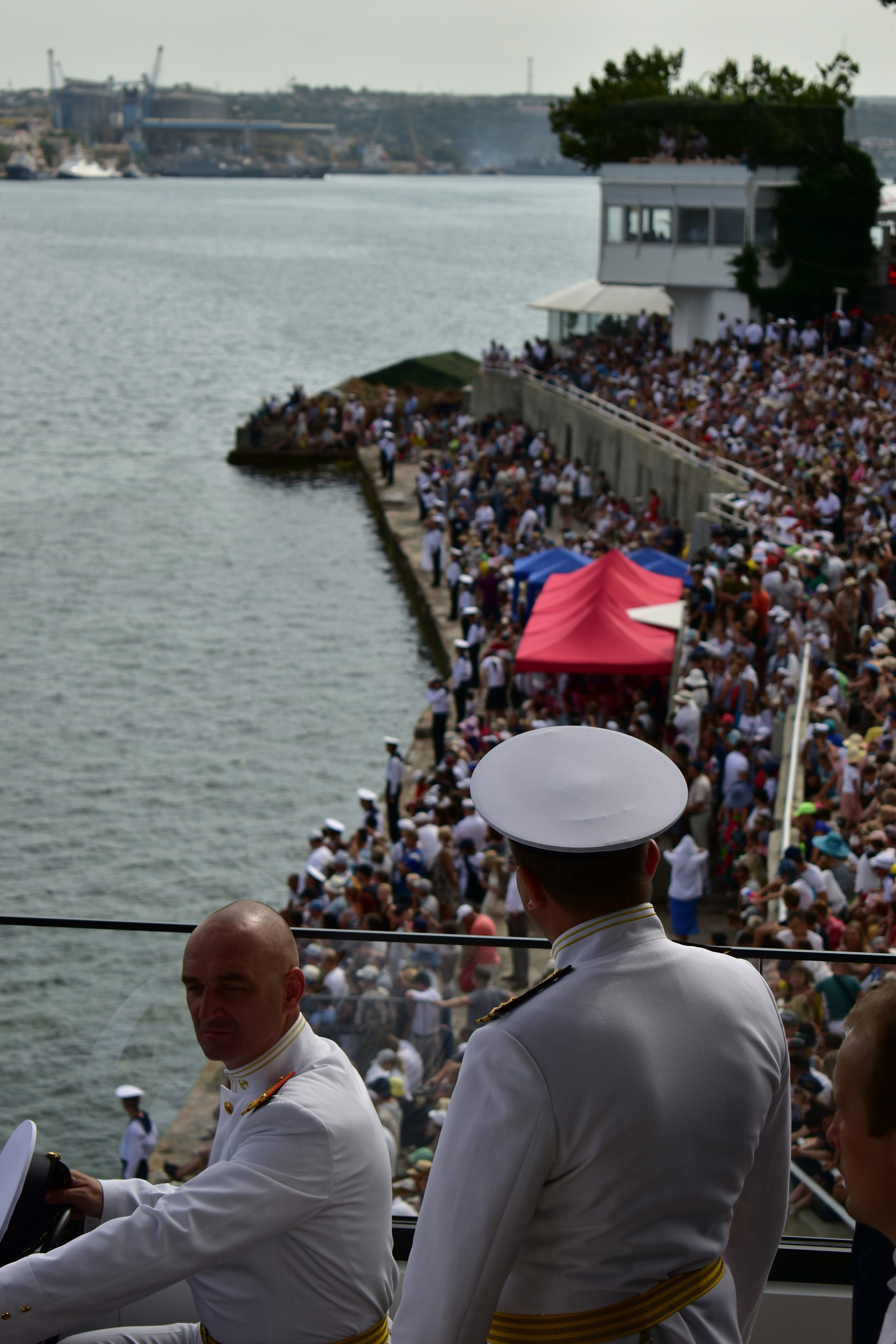 Парад ВМФ. Фотограф-ретушер в Крыму Юля Лобурец