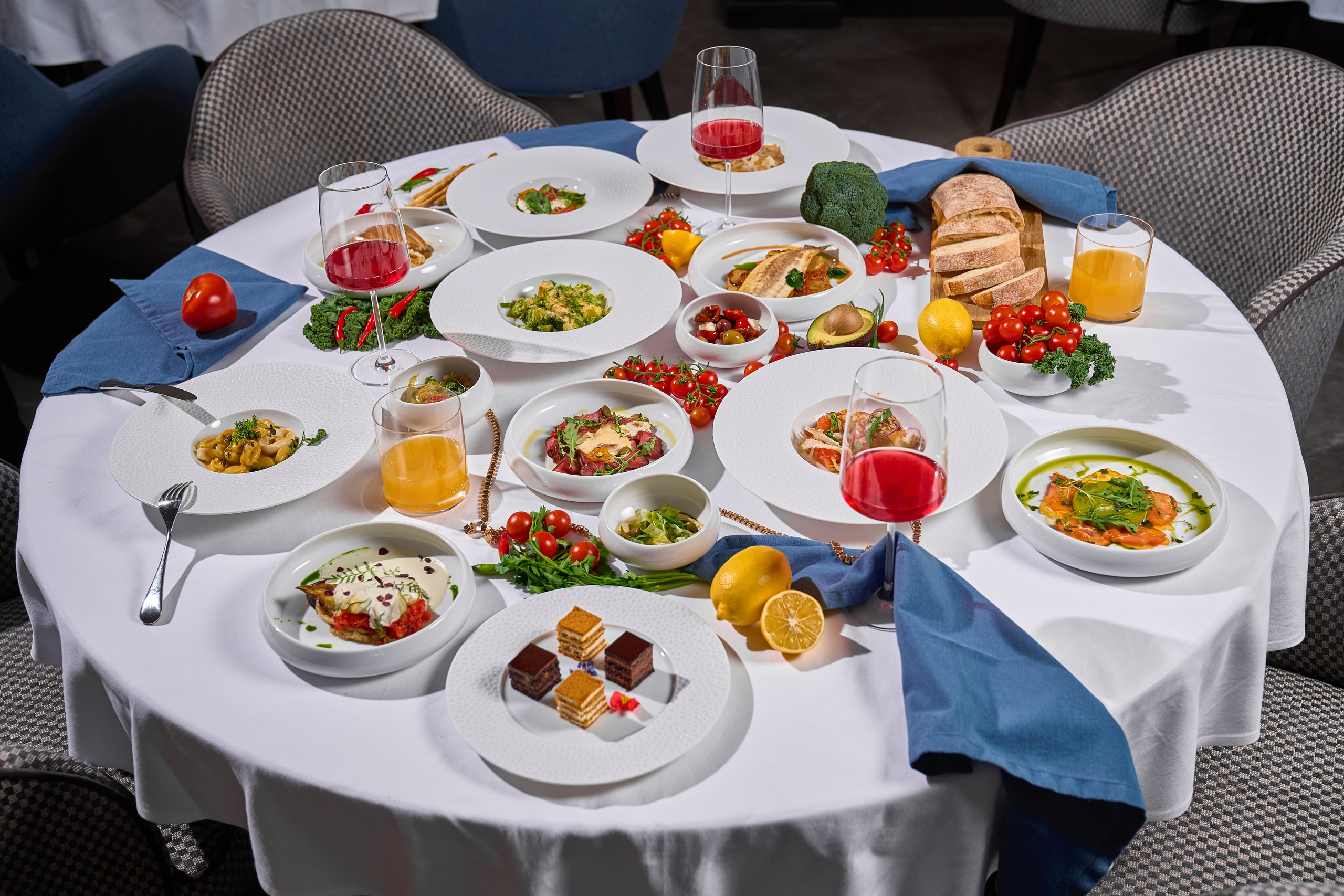 COSMOS ITALY — СЪЕМКА МЕНЮ