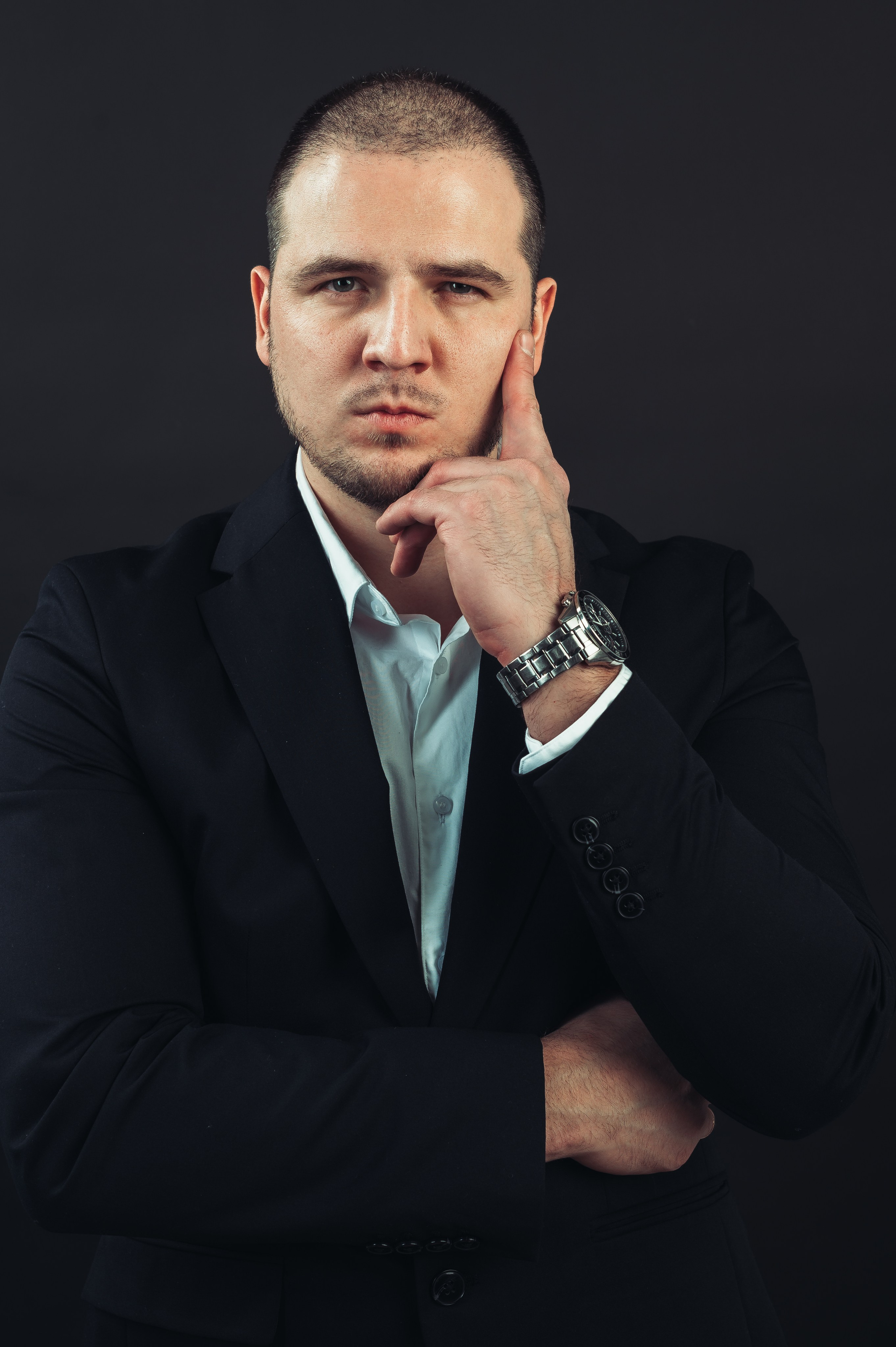 Никита Пустовалов — портретная съёмка. Иван Кубик — фотограф и видеограф