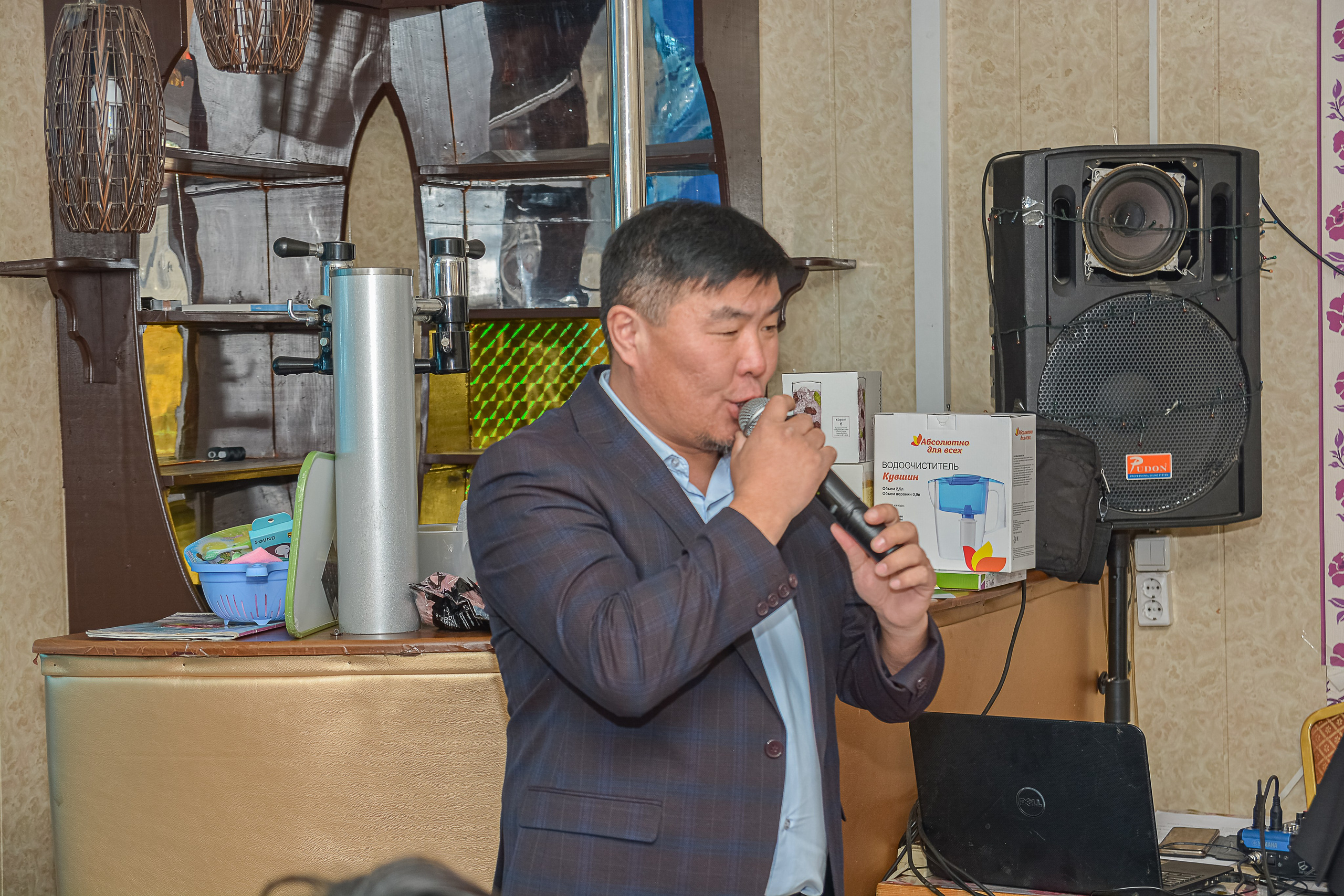 Милан 3. Фотограф широкого профиля Чита-Цасучей