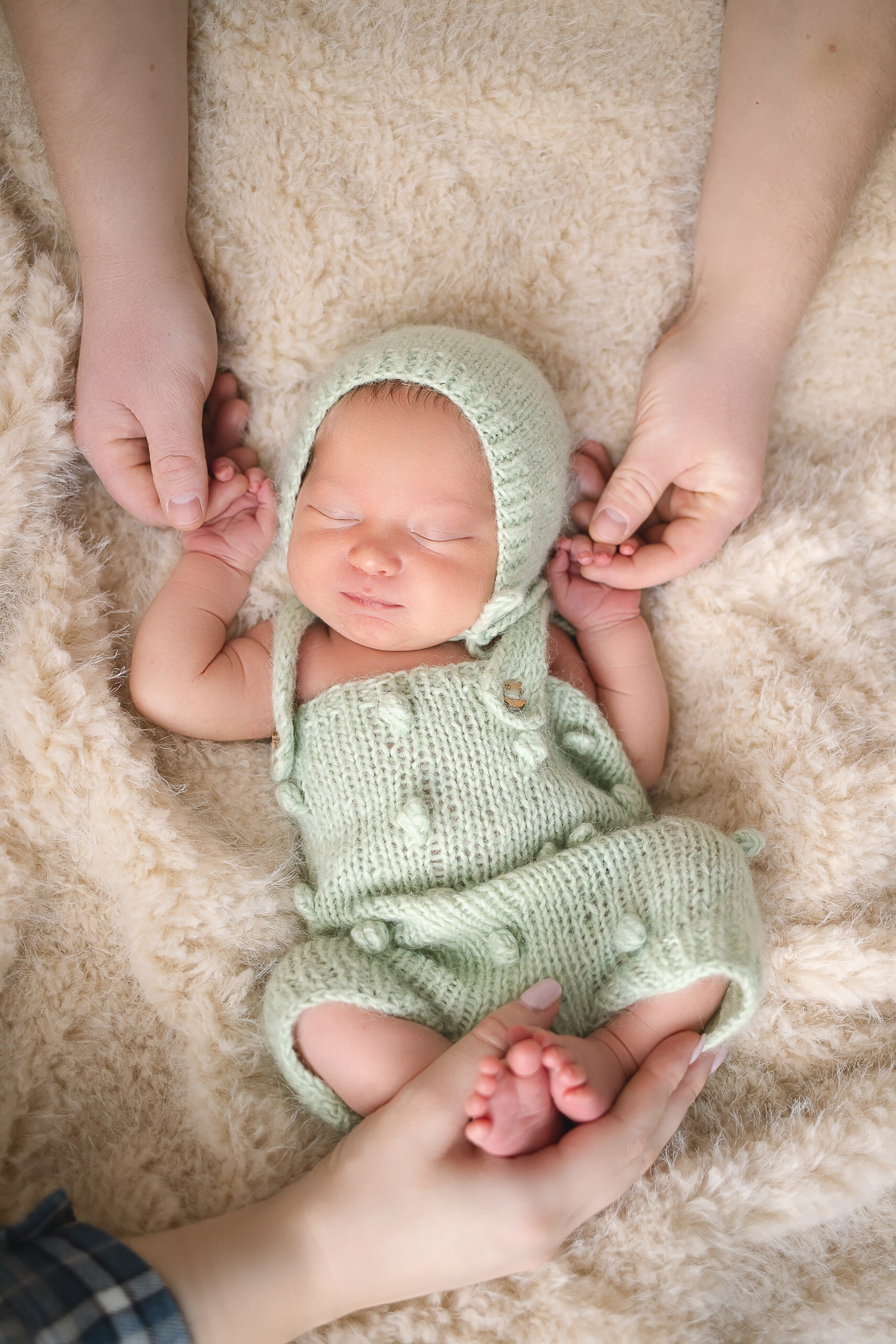 Фотосессия новорожденного. Фотограф новорожденных в Новосибирске