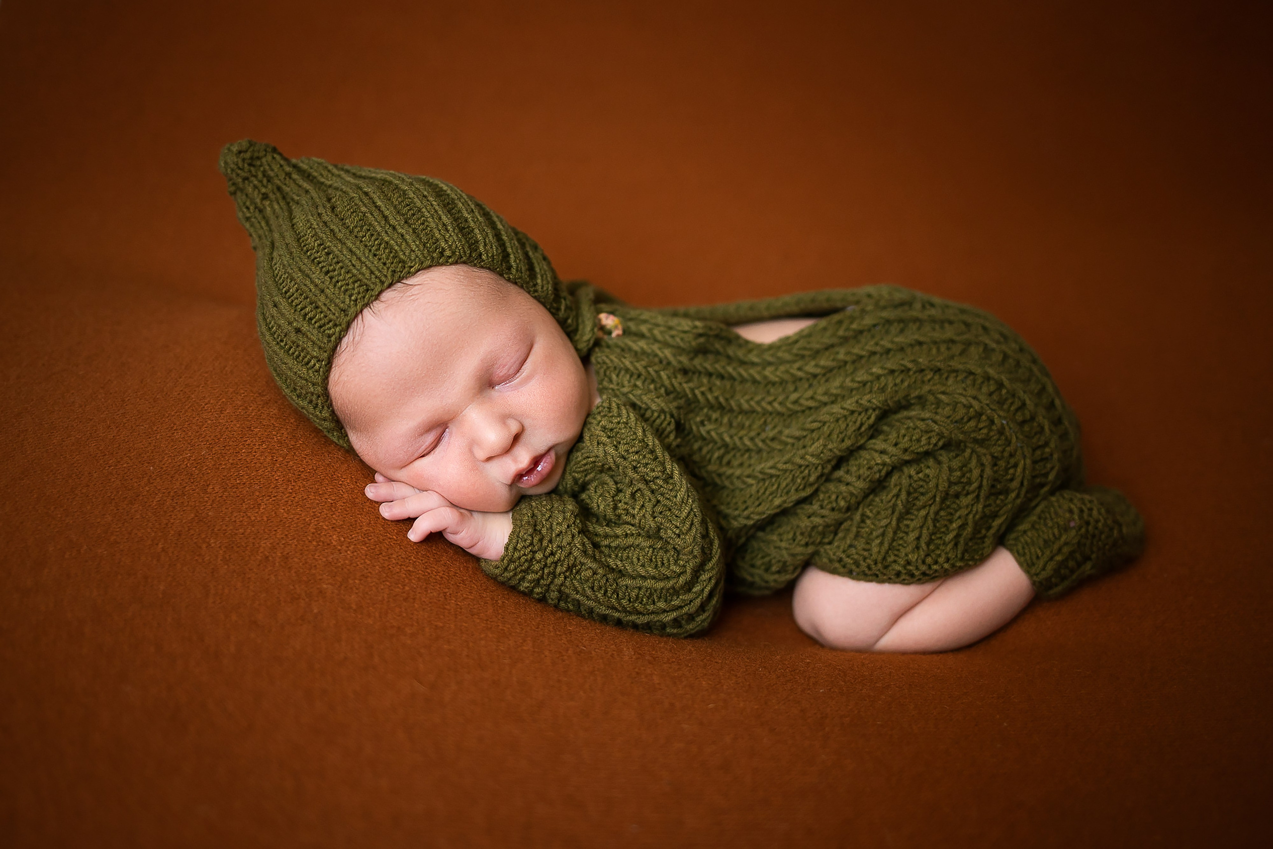 Фотосессия новорожденного. Фотограф новорожденных в Новосибирске