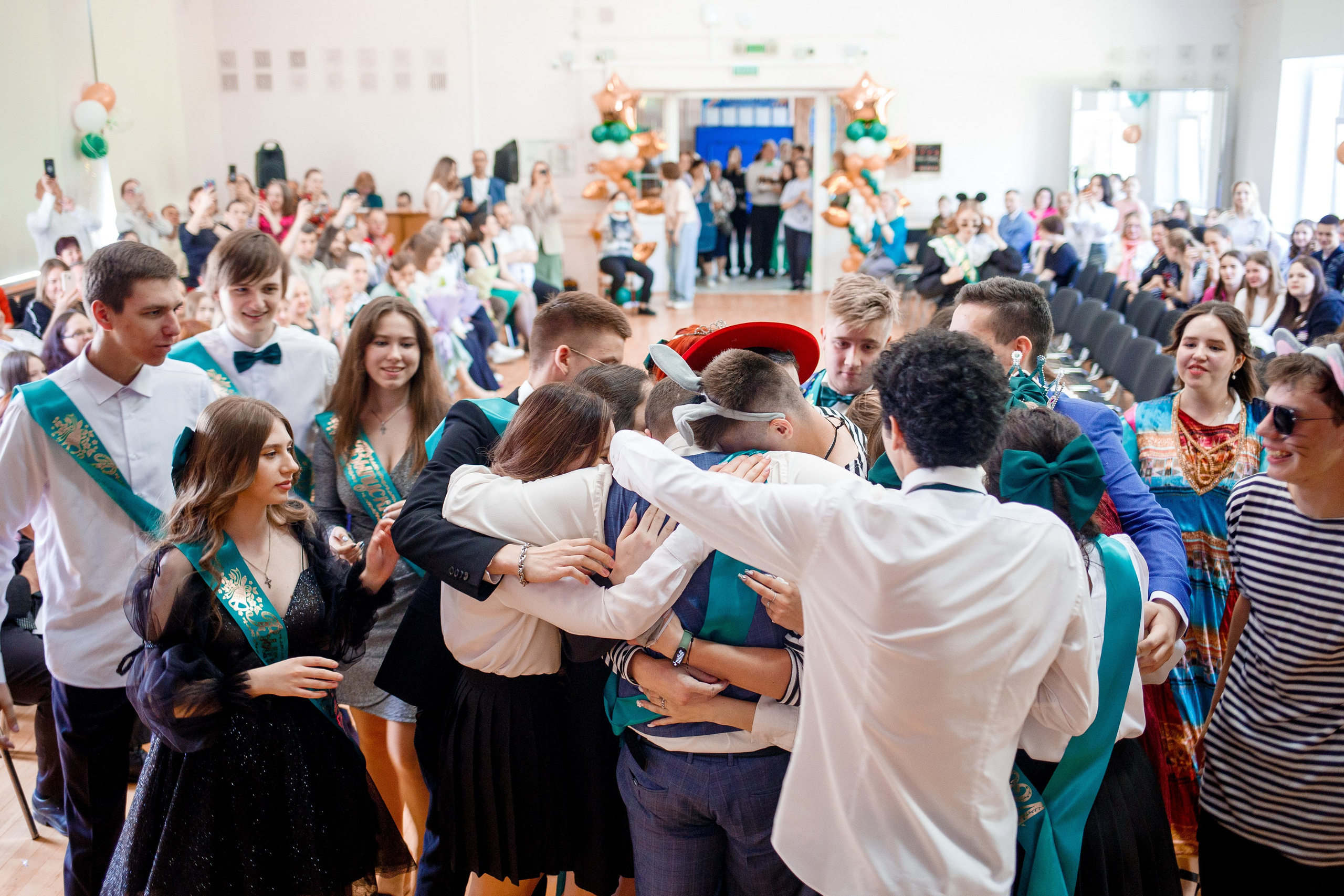 Последний звонок 2024. Репортажный фотограф Борис Геер