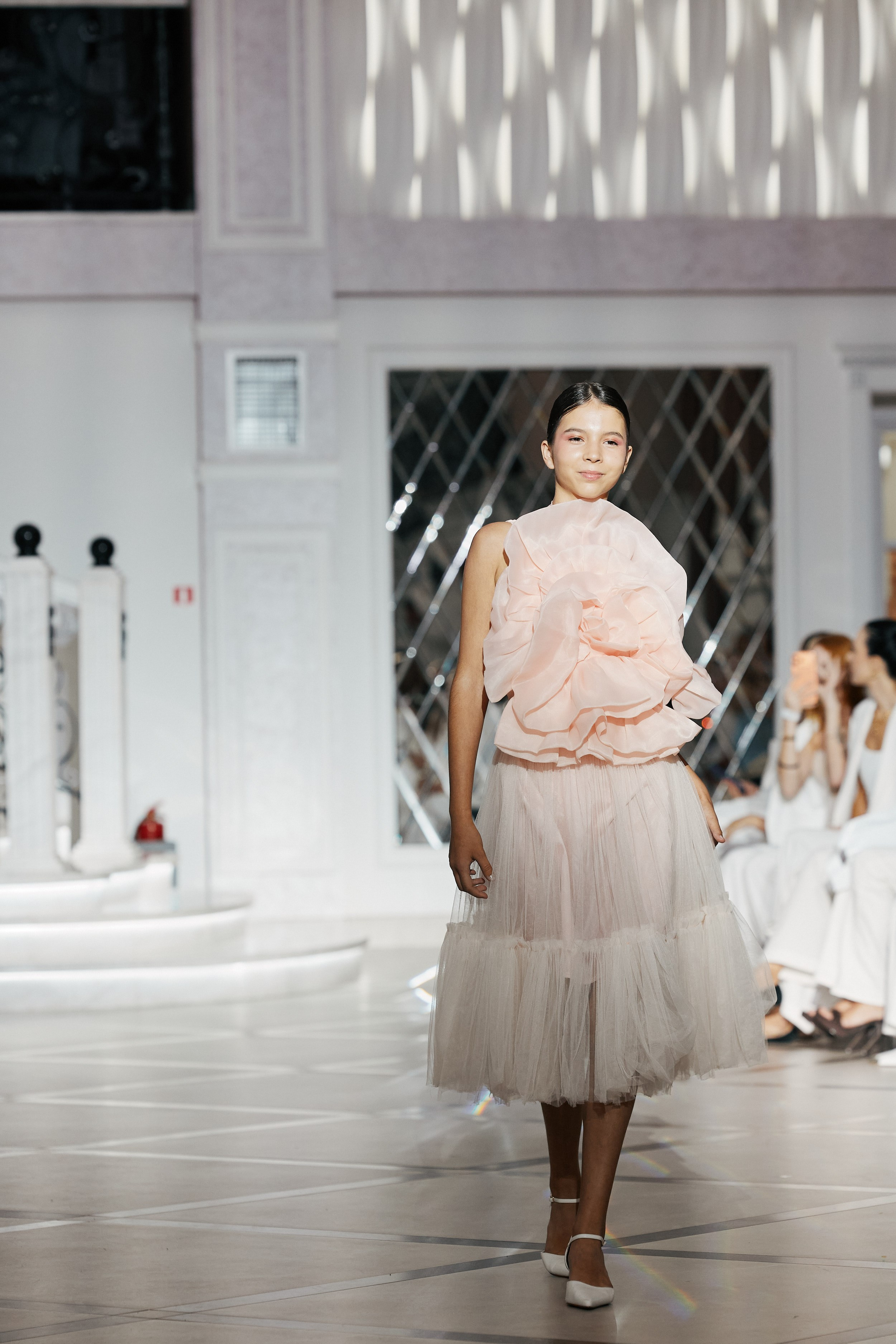 KRASNODAR FASHION WEEK 14.06. Свадебный репортажный фотограф краснодар максим дремов дрёмов фотосессия студия цена