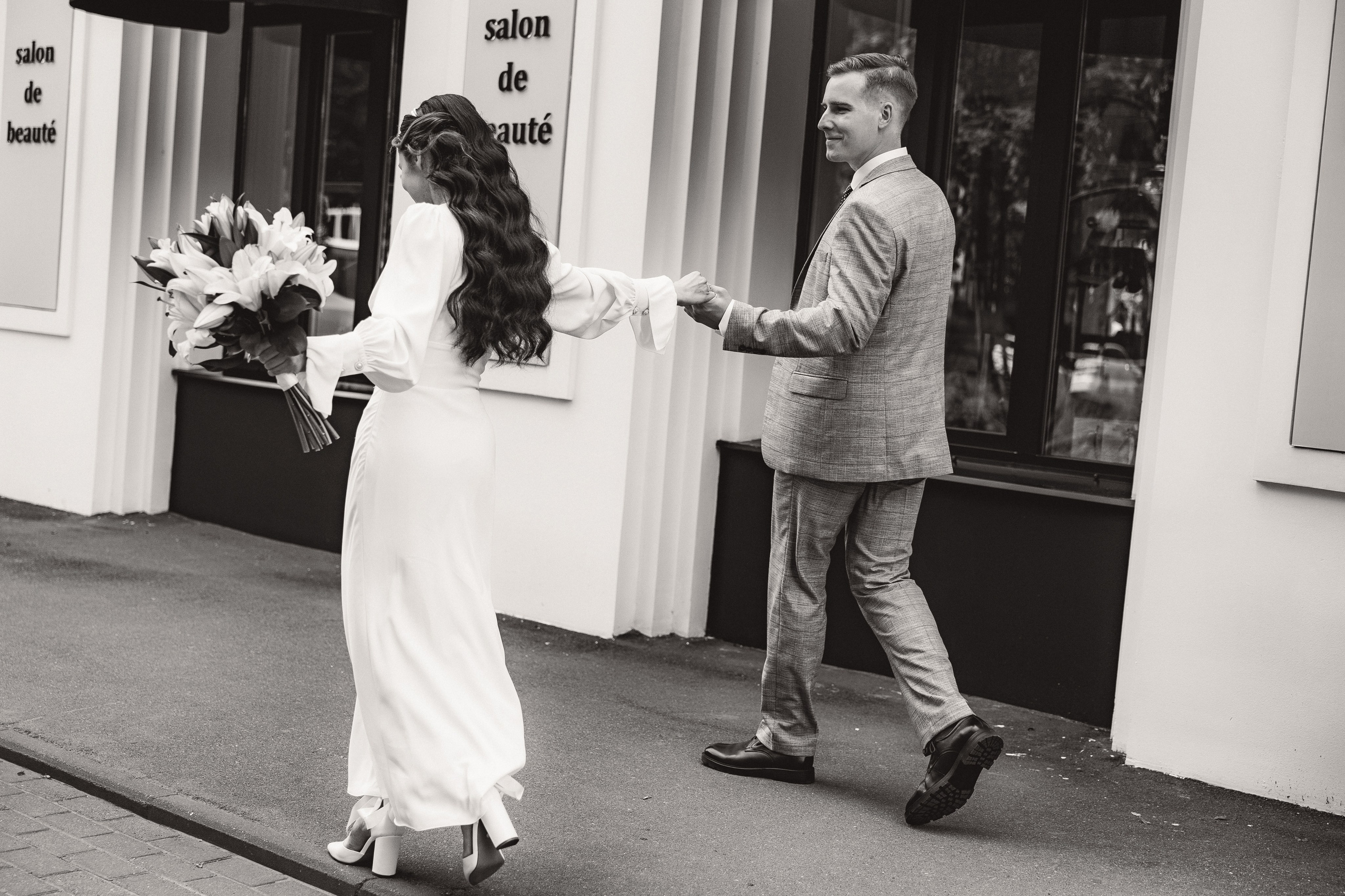 Свадебная фотосессия в Иваново и Москве. Свадебный фотограф в Иваново Гитарина Черняева