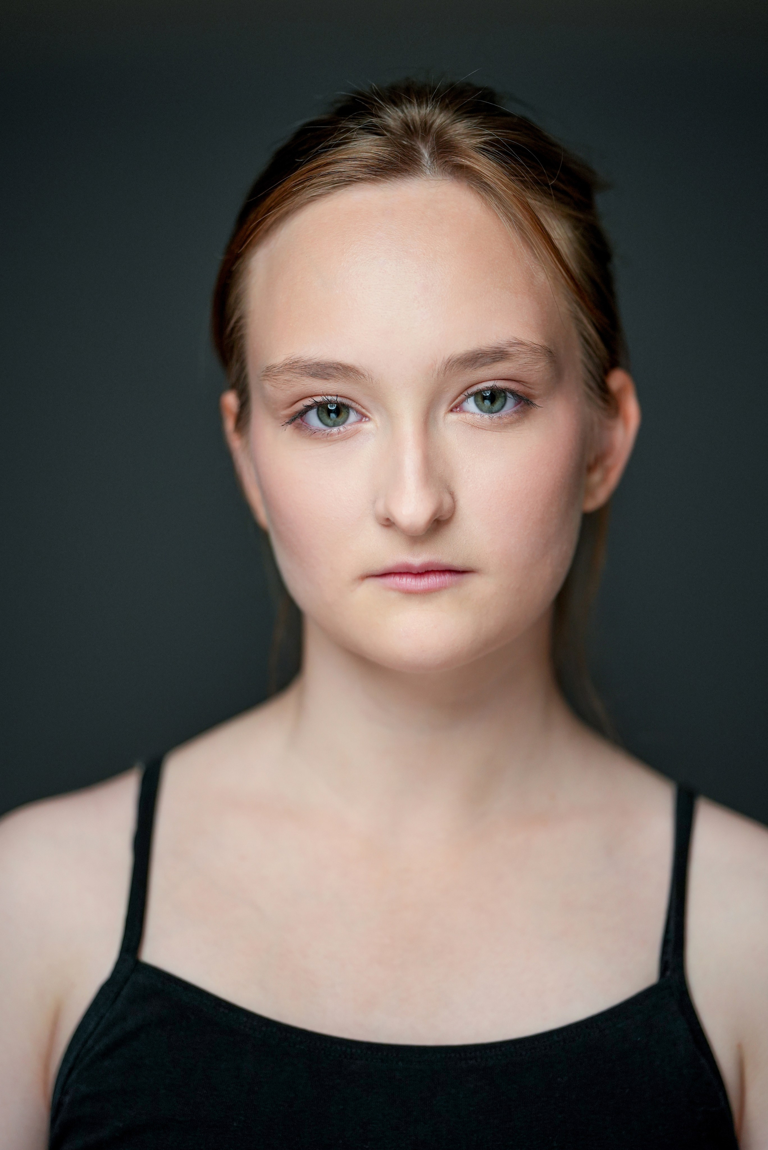 Актриса Вероника Неменко. Портретная съемка в Москве, студийный фотограф Игорь Фомин