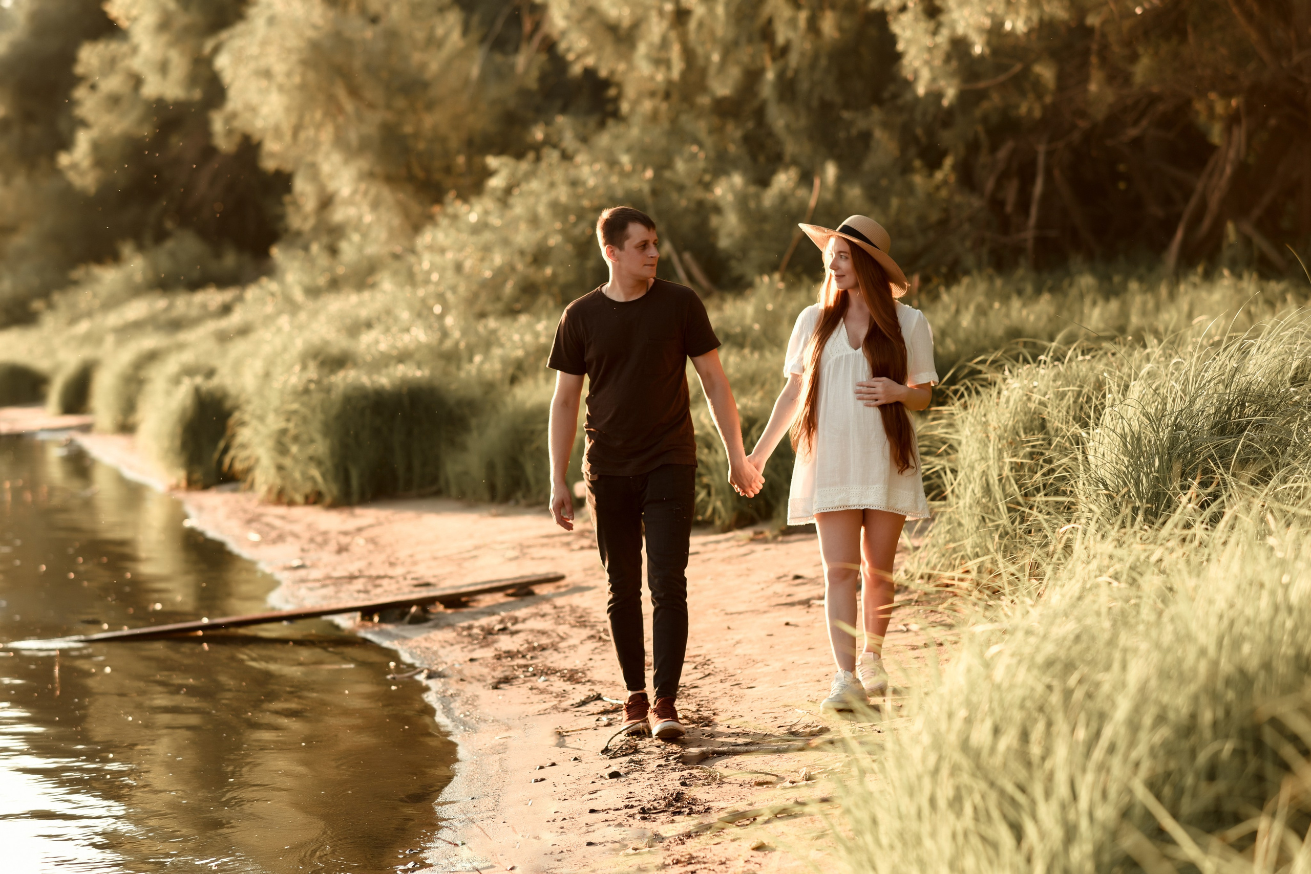 Фотосессия беременности на природе. Свадебный, семейный, детский, контент фотограф в Омске Максим Ильин