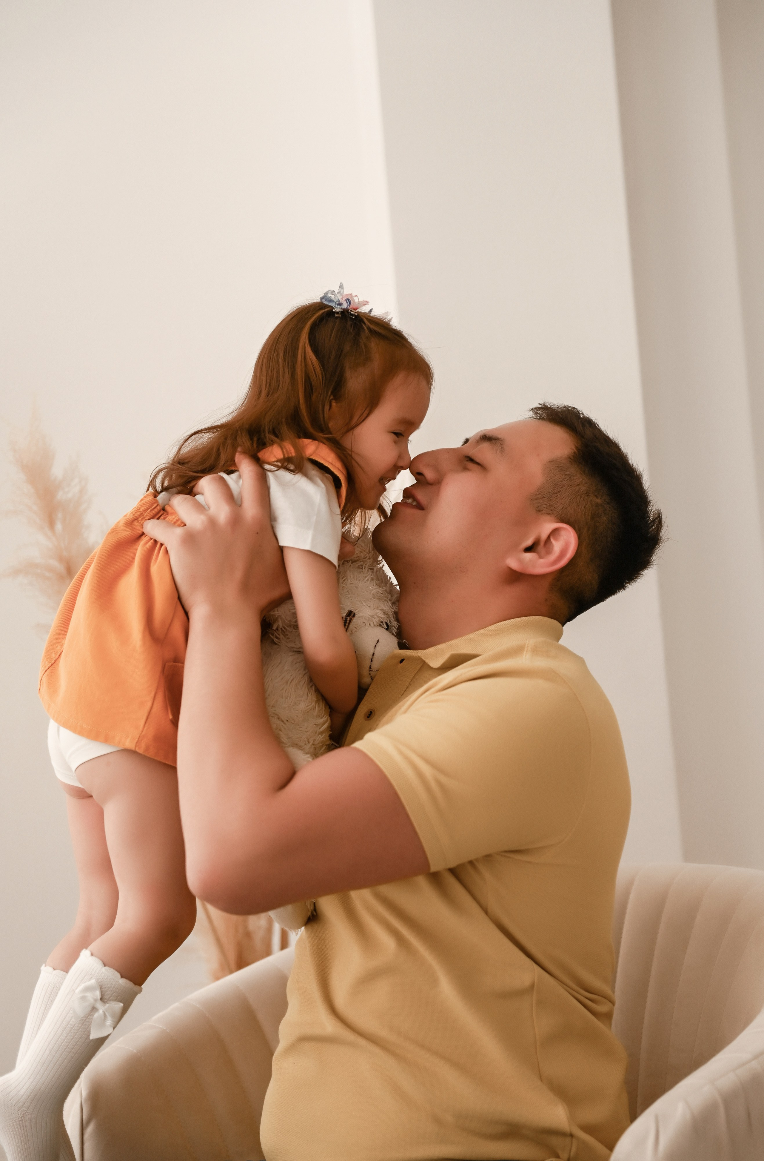 Семейная студийная  фотосессия 2. Свадебный, семейный, детский, контент фотограф в Омске Максим Ильин