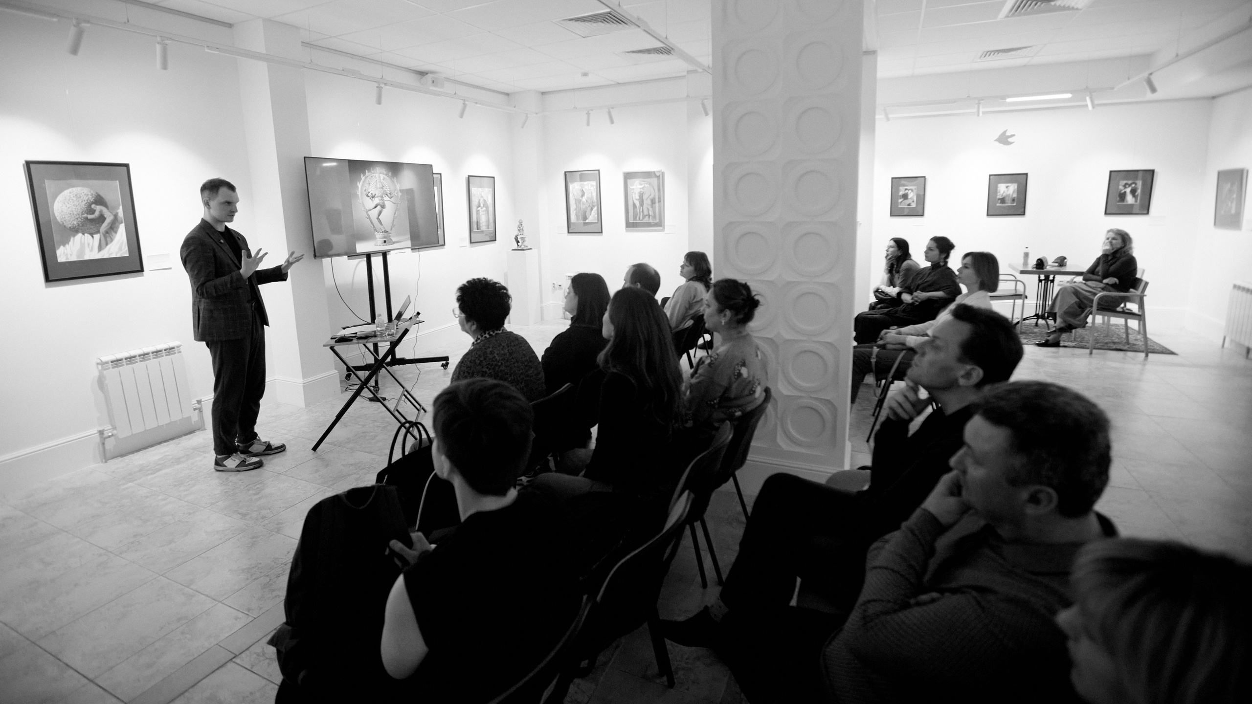 Лекция Владимира Абинякина. Фотограф Юлия Маринина