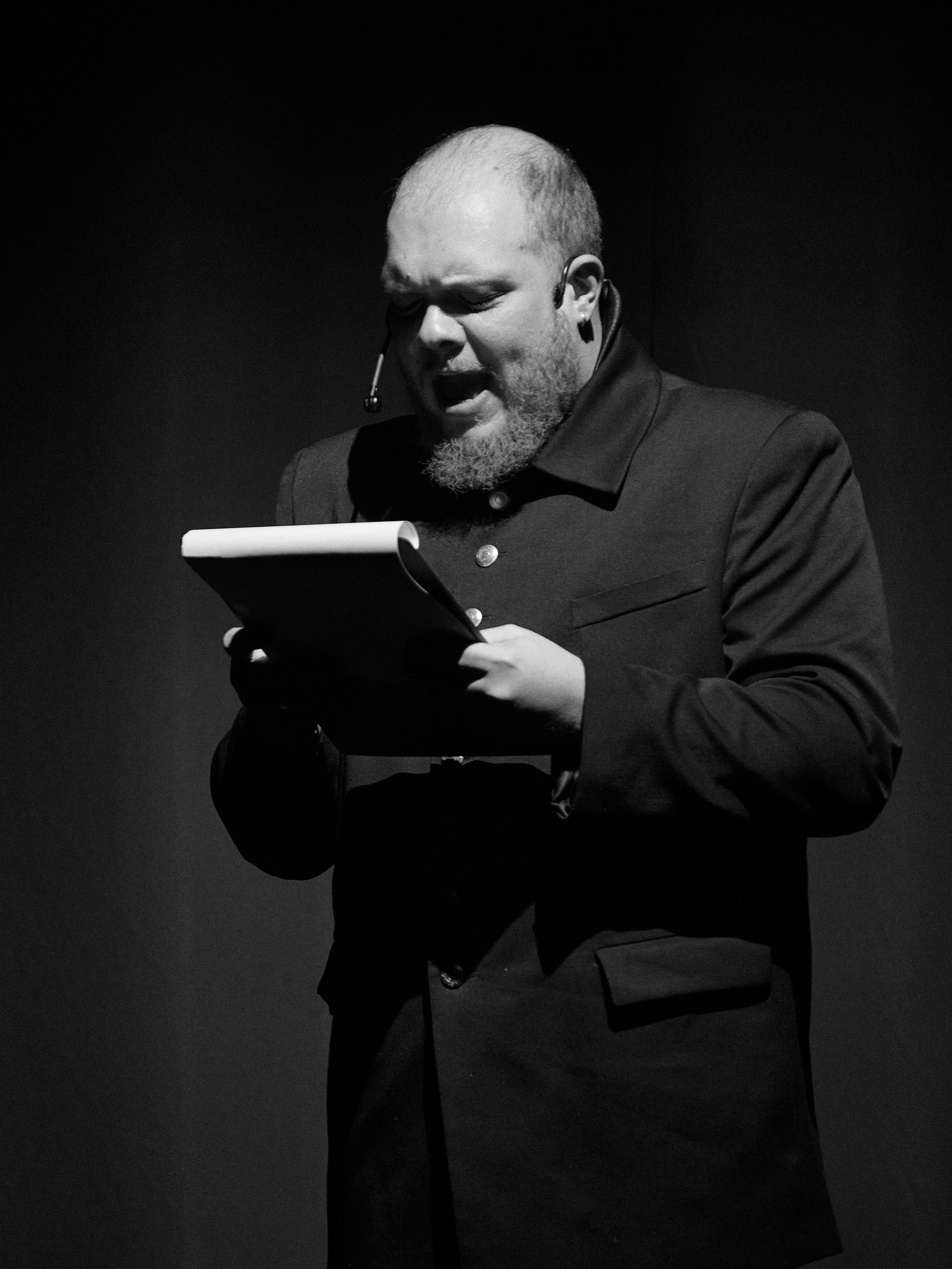 История Тони | читка пьесы. Фотограф Юлия Маринина