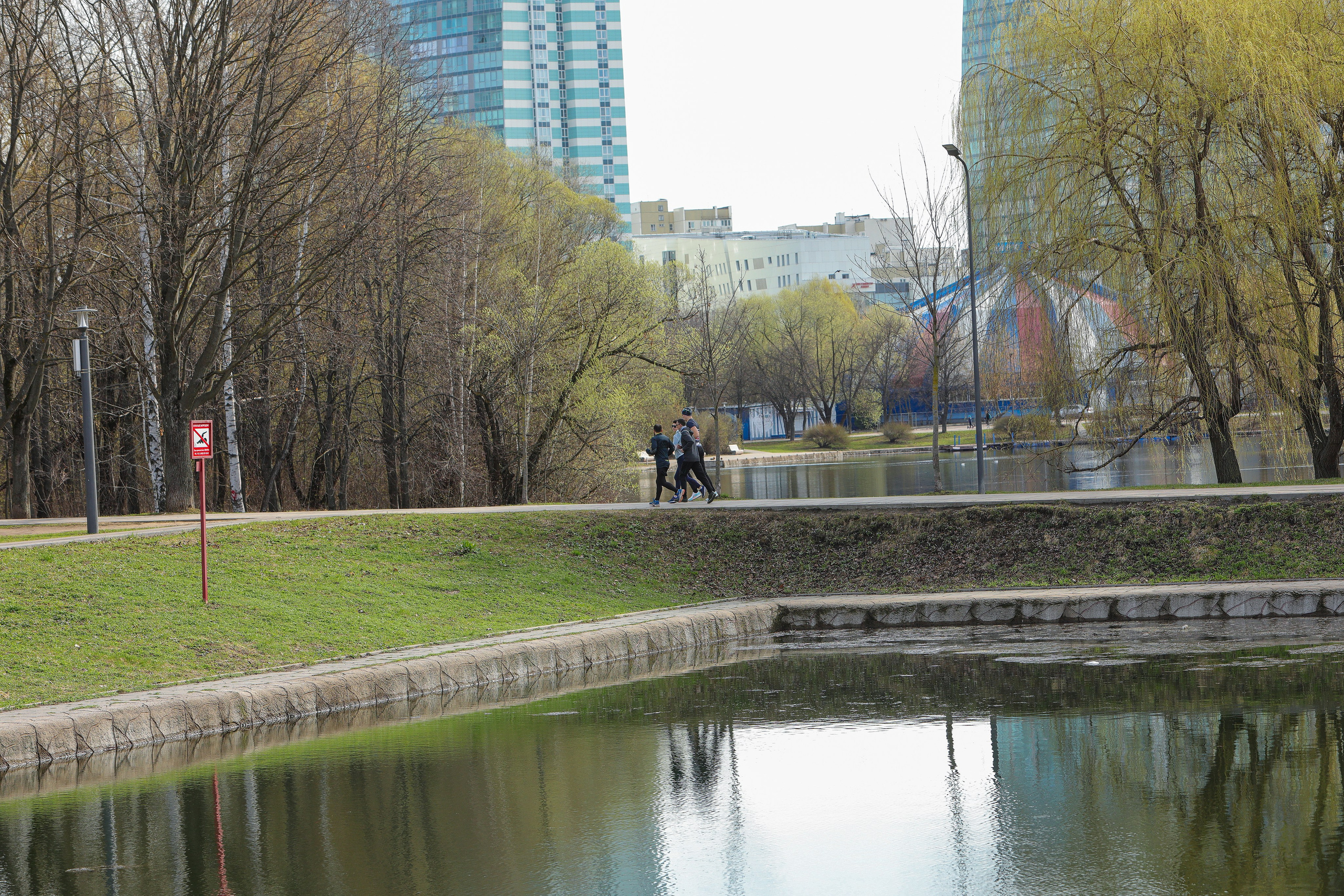 98-й забег, 5 вёрст Дружба, 13 апреля 2024 г. Фотограф Сергей Ловкий