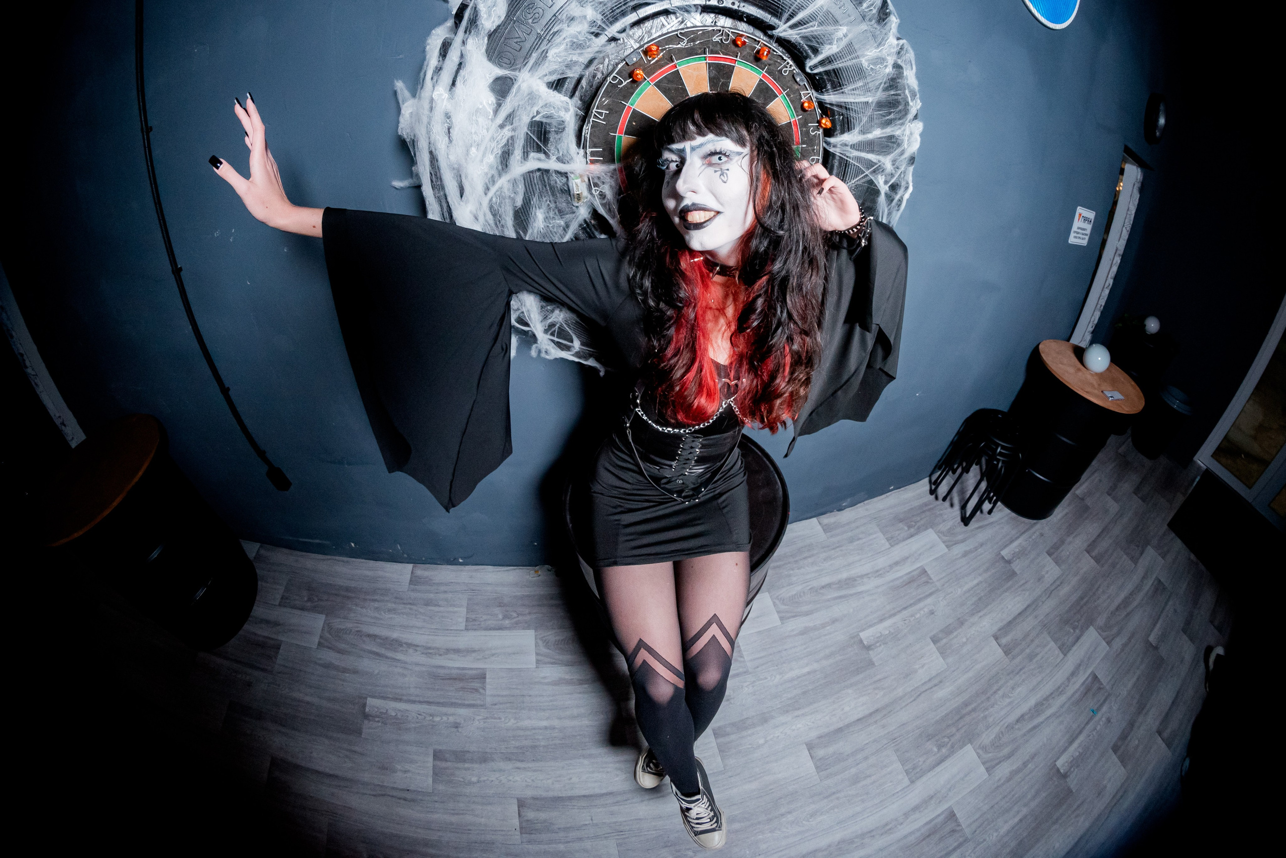 Спонтанная готическая фотосессия в Волжском для альтушки | Фотограф в «Гараже». Фотограф в Волгограде и Волжском Александр Горбань