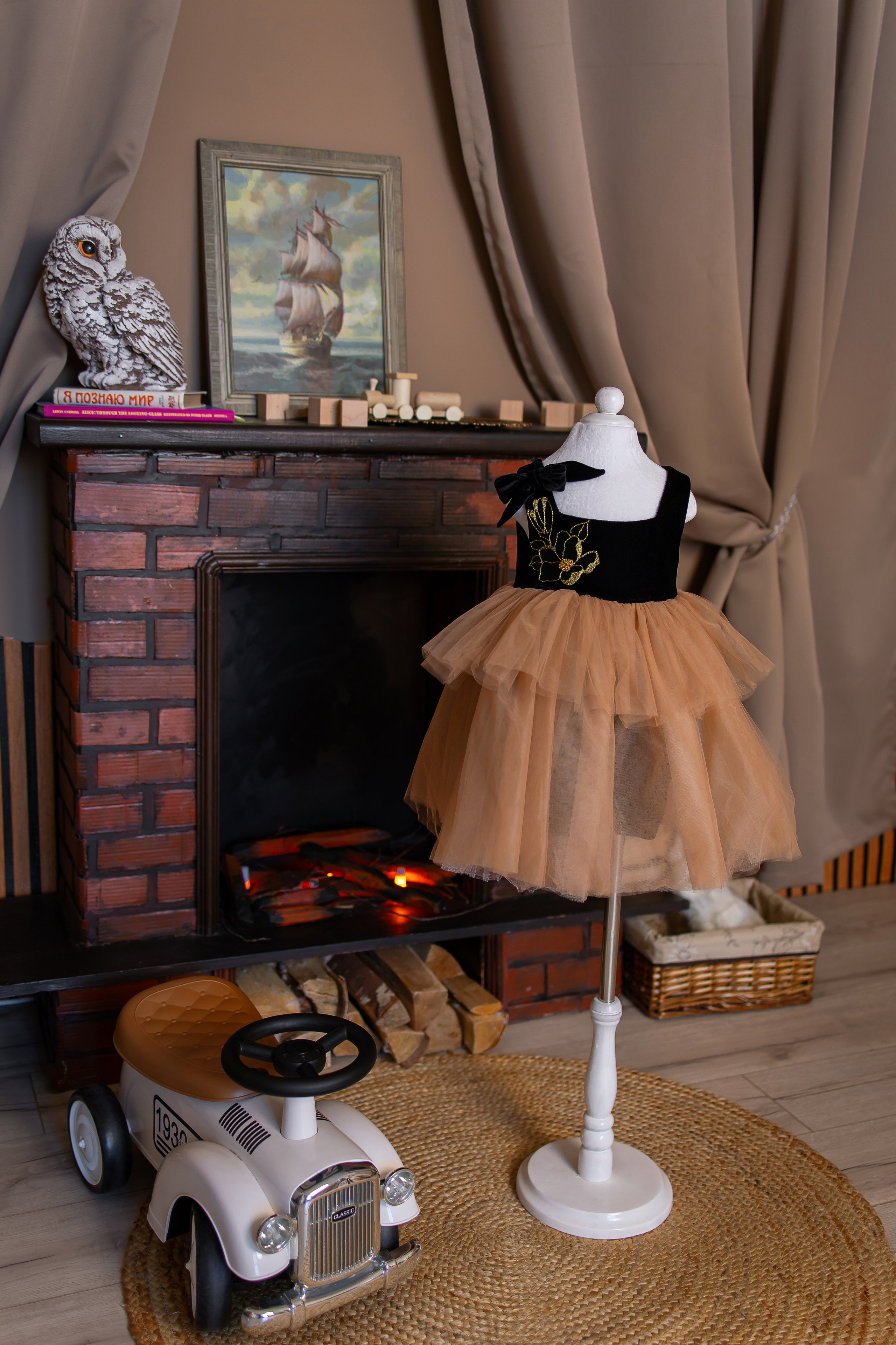 Наряды для детей. Интерьерная фотостудия Background в Омске