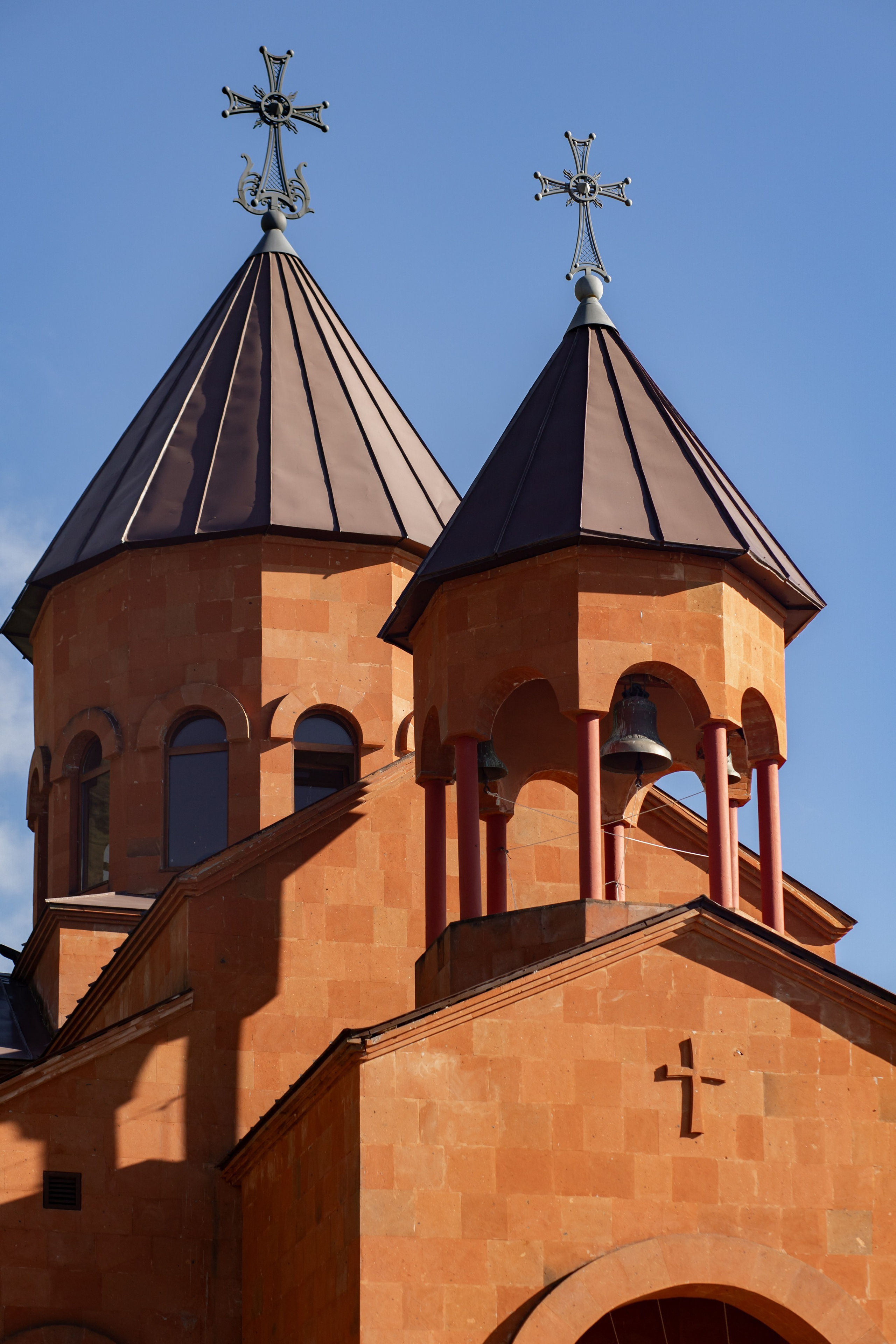 Крестины и день рождения. Семейный фотограф на крещение и венчание