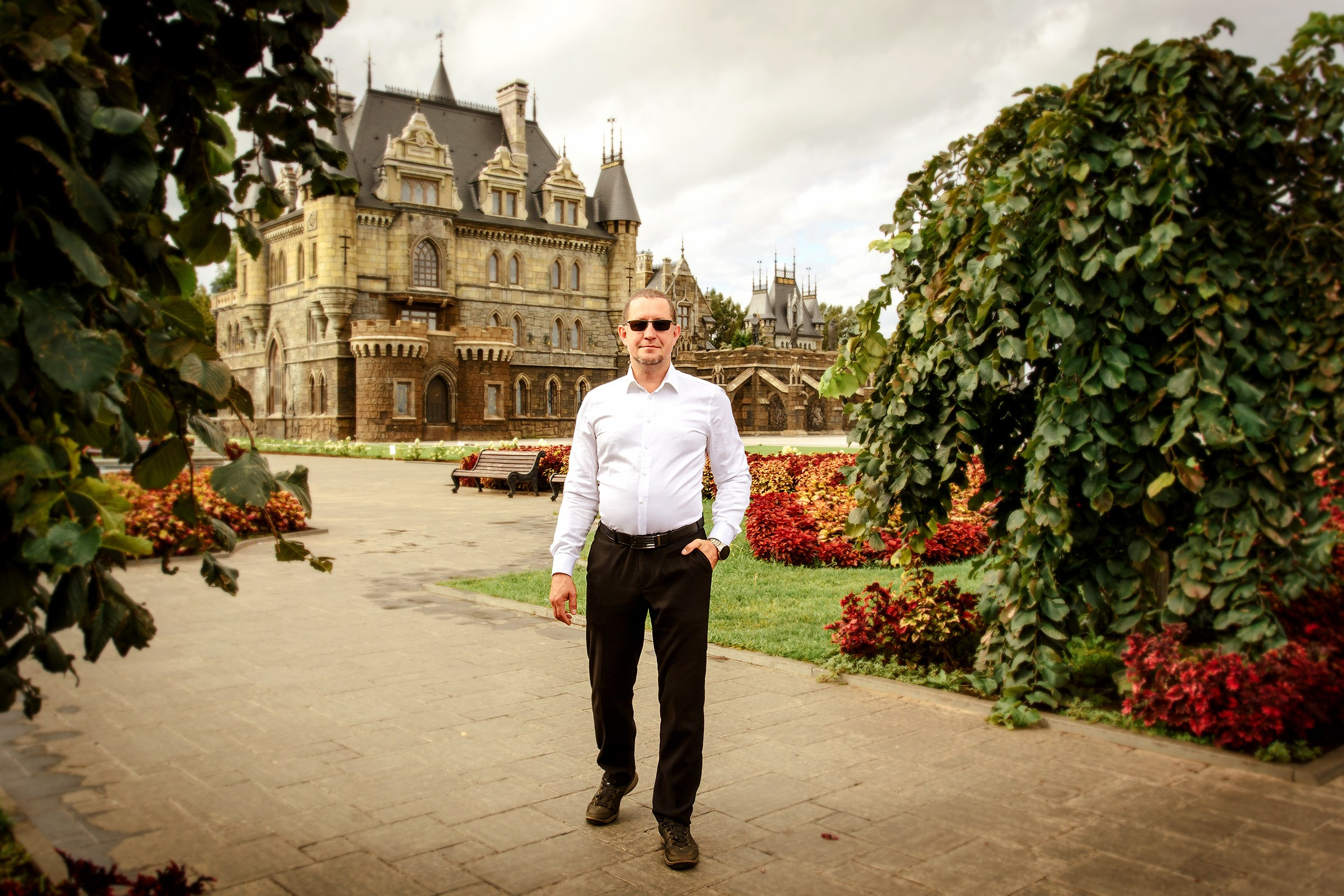 Семейная фотосессия у Замка Гарибальди. Фотограф Оксана Сафонова г. Тольятти