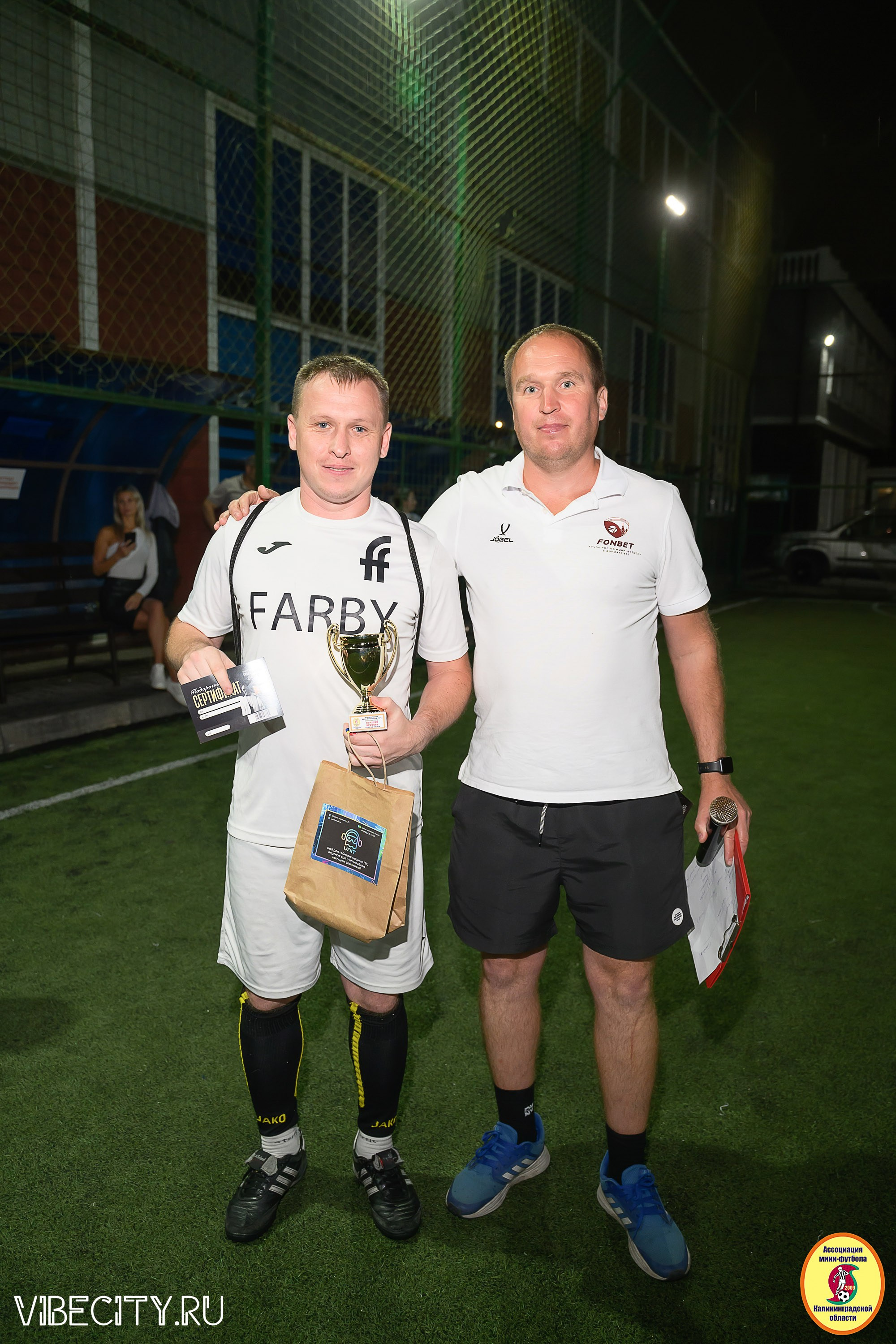 ФИНАЛЬНЫЕ ИГРЫ КУБКА МИНИ-ФУТБОЛЬНОЙ ЛИГИ И КУБКА КОРПОРАТИВНОЙ МФЛ 2025. VIBECITY.RU Вайб Сити Ру Фоторепортажи Фотоотчеты Калининград