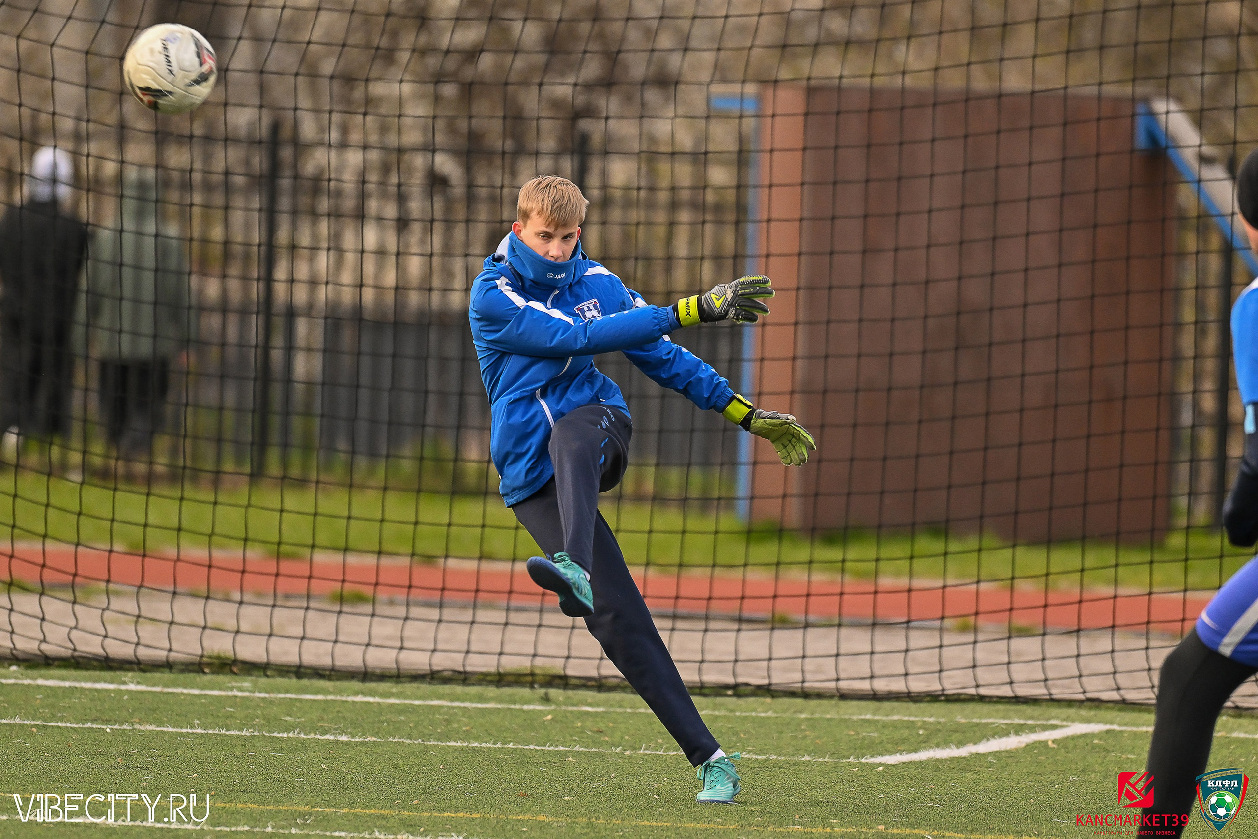 XX ЧЕМПИОНАТ КАЛИНИНГРАДСКОЙ ЛФЛ КАНЦМАРКЕТ39 сезона 2024–2025 гг. VIBECITY.RU Вайб Сити Ру Фоторепортажи Фотоотчеты Калининград