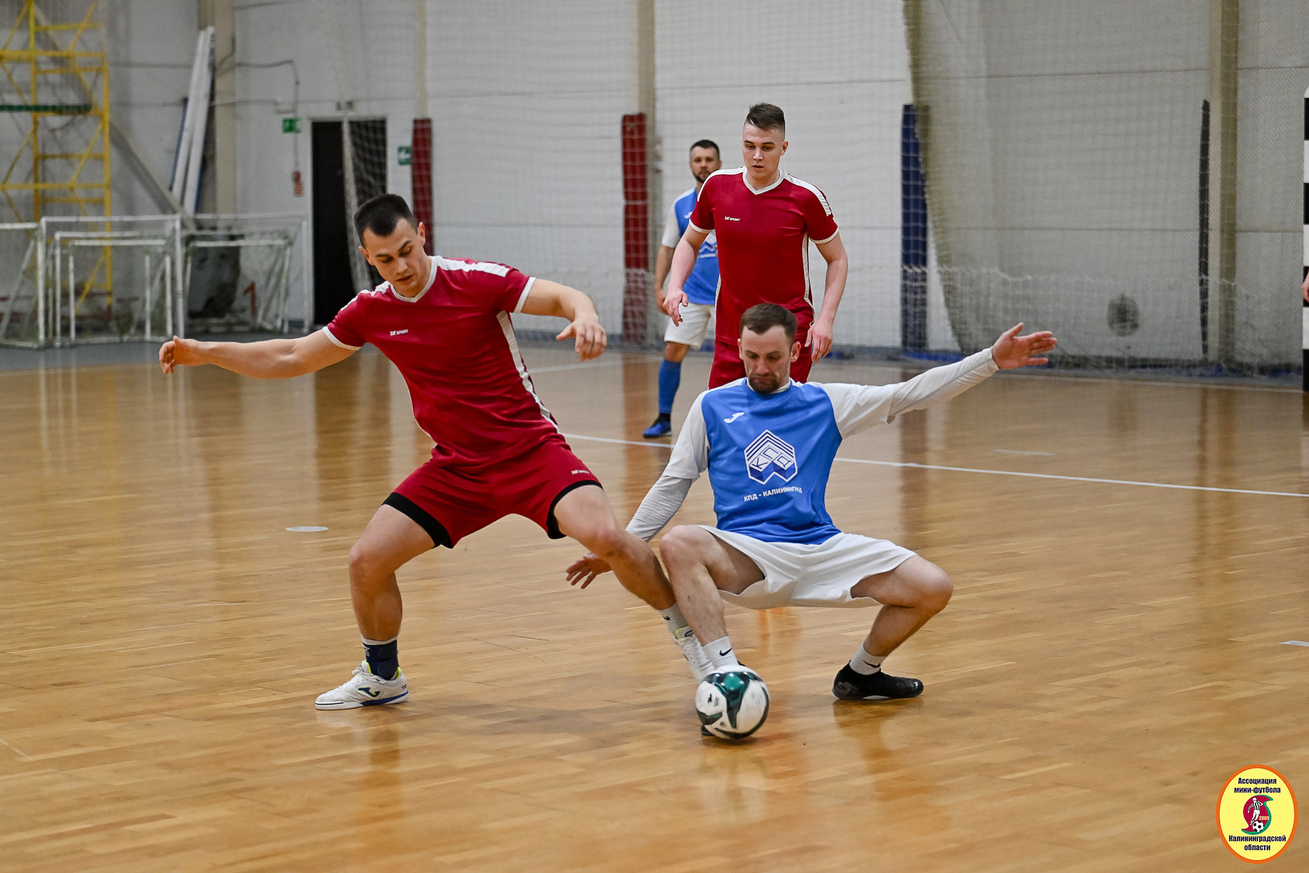 Корпоративная Бизнес Лига по футзалу — Весна 2026. VIBECITY.RU Вайб Сити Ру Фоторепортажи Фотоотчеты Калининград
