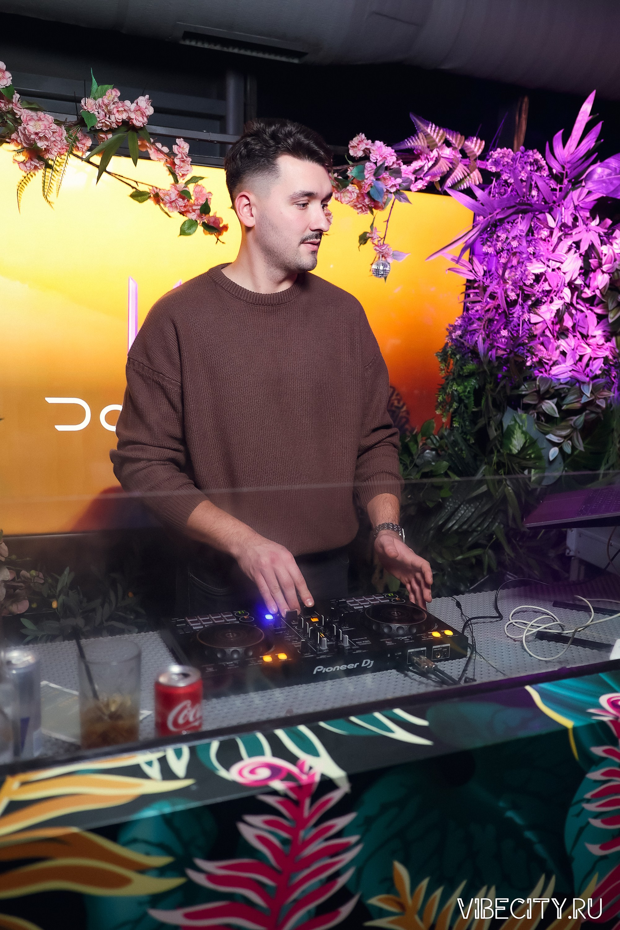 DOUBLE U. VIBECITY.RU Вайб Сити Ру Фоторепортажи Фотоотчеты Калининград