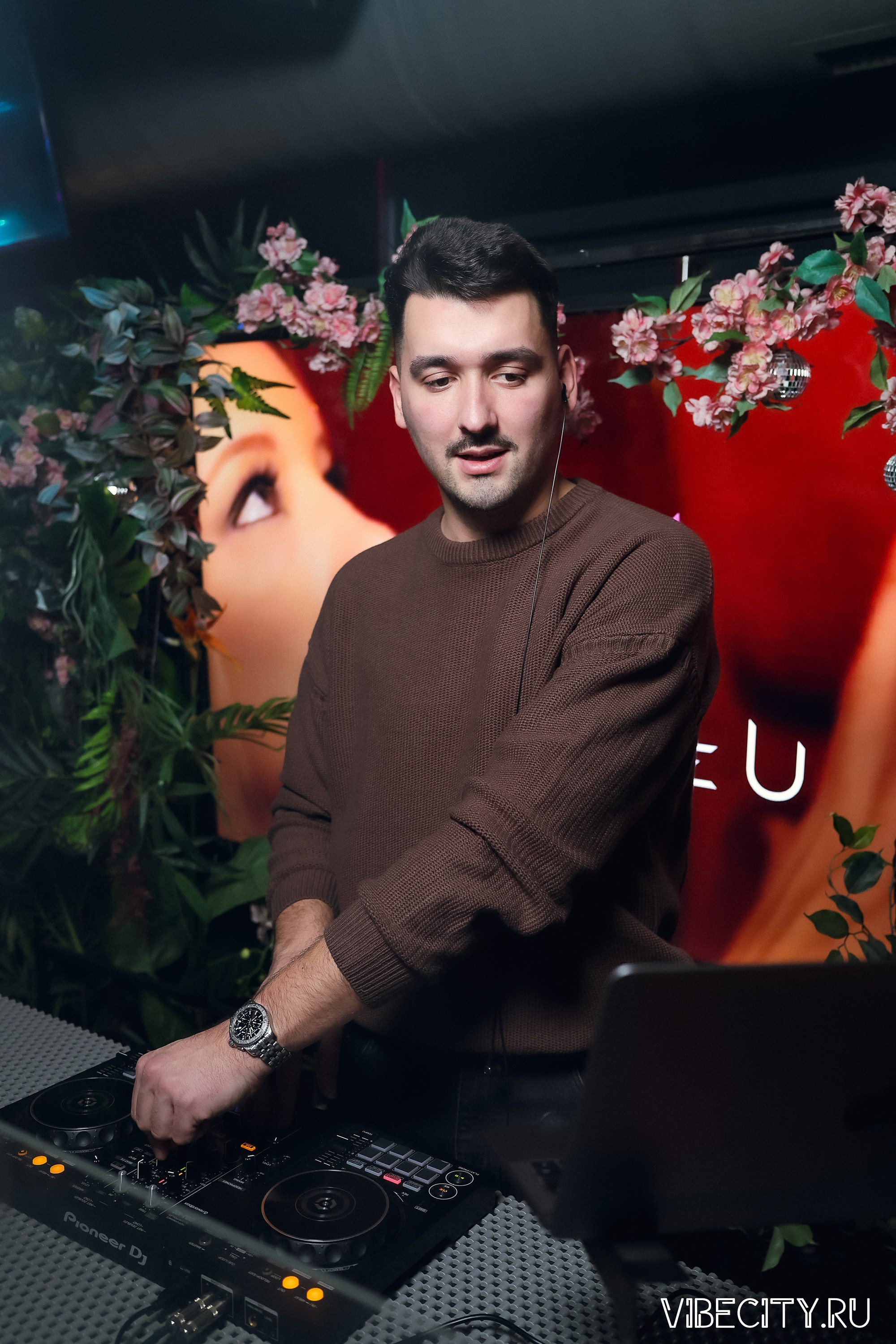 DOUBLE U. VIBECITY.RU Вайб Сити Ру Фоторепортажи Фотоотчеты Калининград