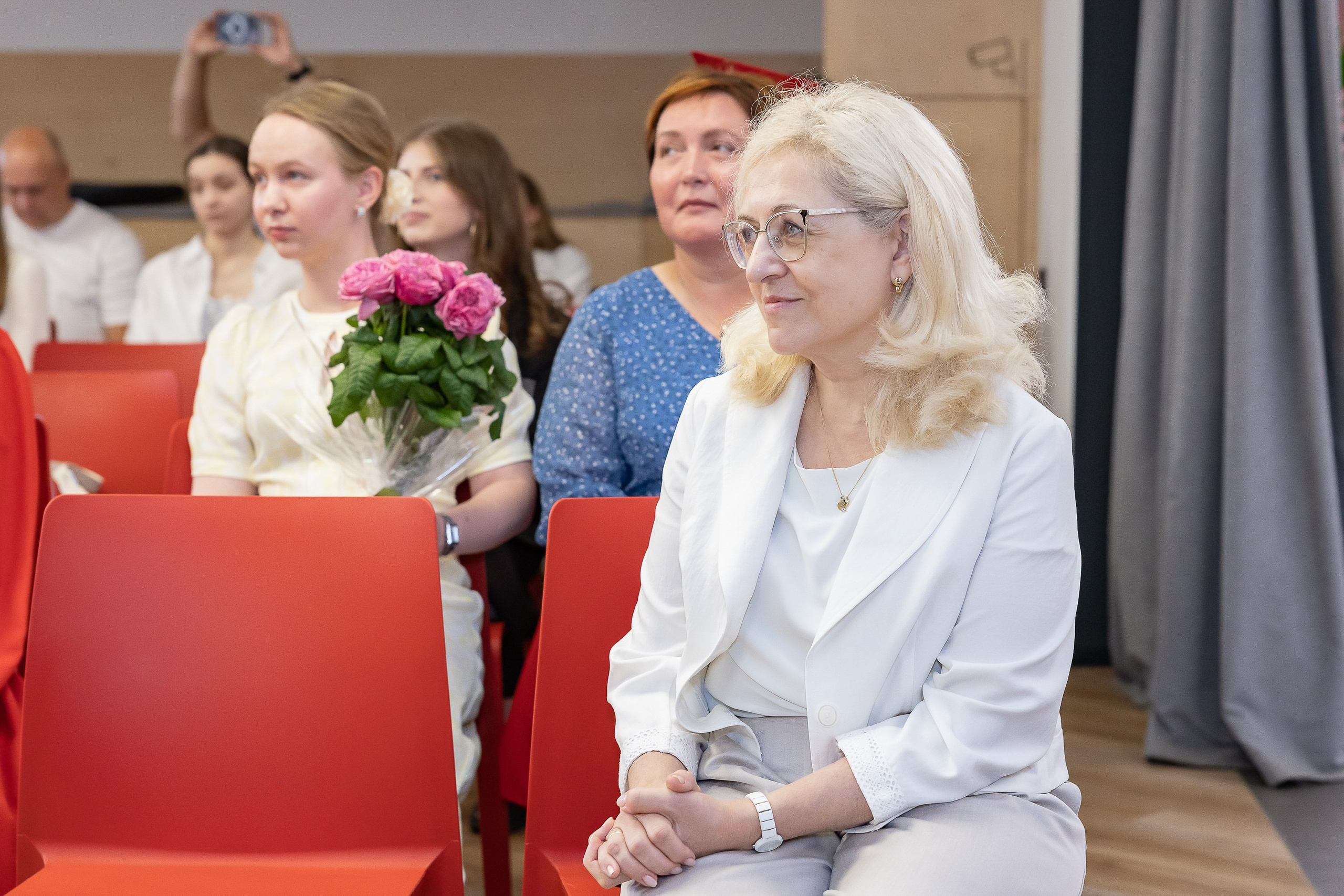 Вручение дипломов об окончании обучения в Президентской академии РАНХиГС. Фотограф Владимир Охрименко