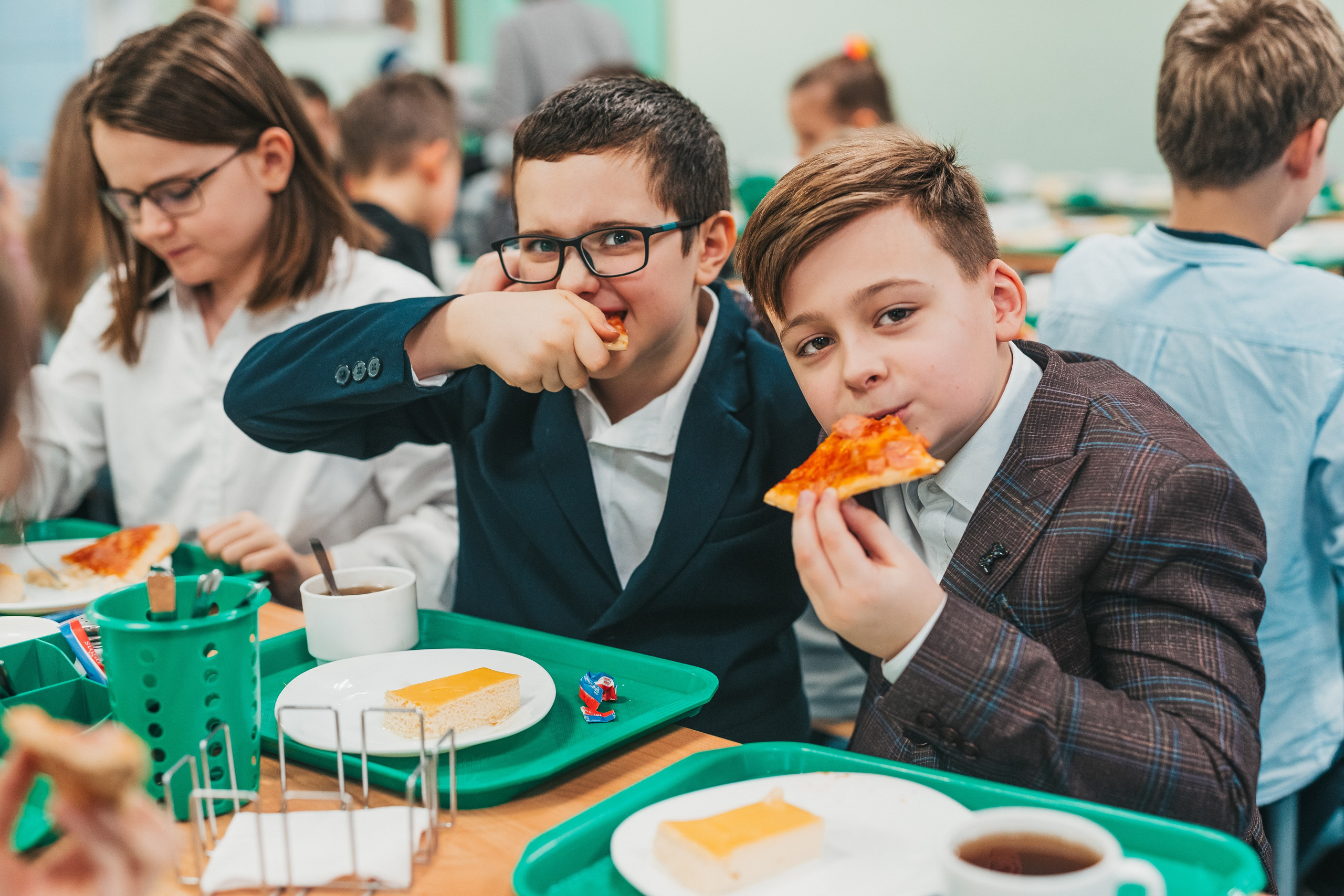 4 класс. Школьные альбомы и альбомы для детского сада. Юлия Осипова. Москва