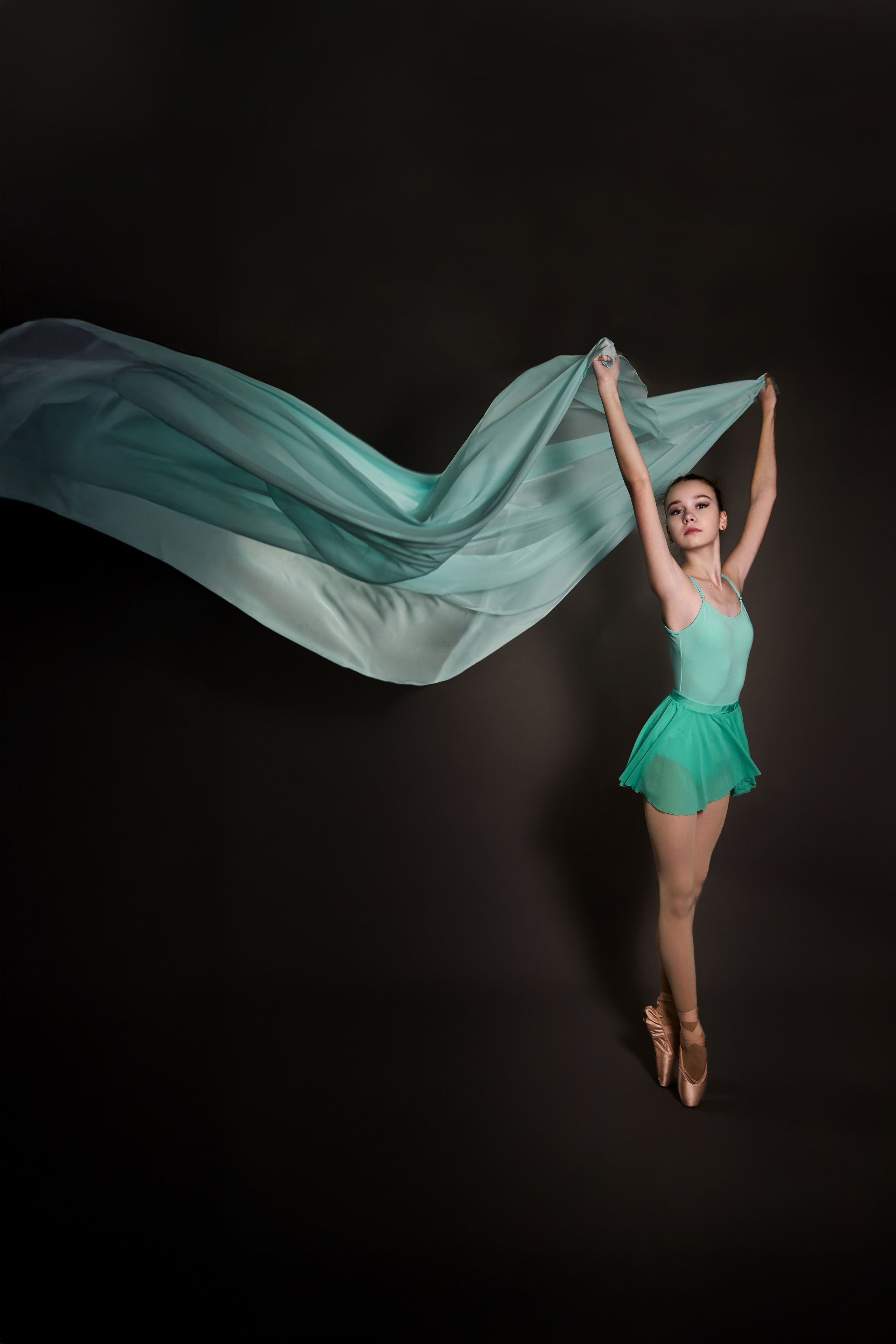 СТУДИЯ «ВСЕ В КАДРЕ». Фотограф Татаринов Андрей (Донецк / Макеевка)