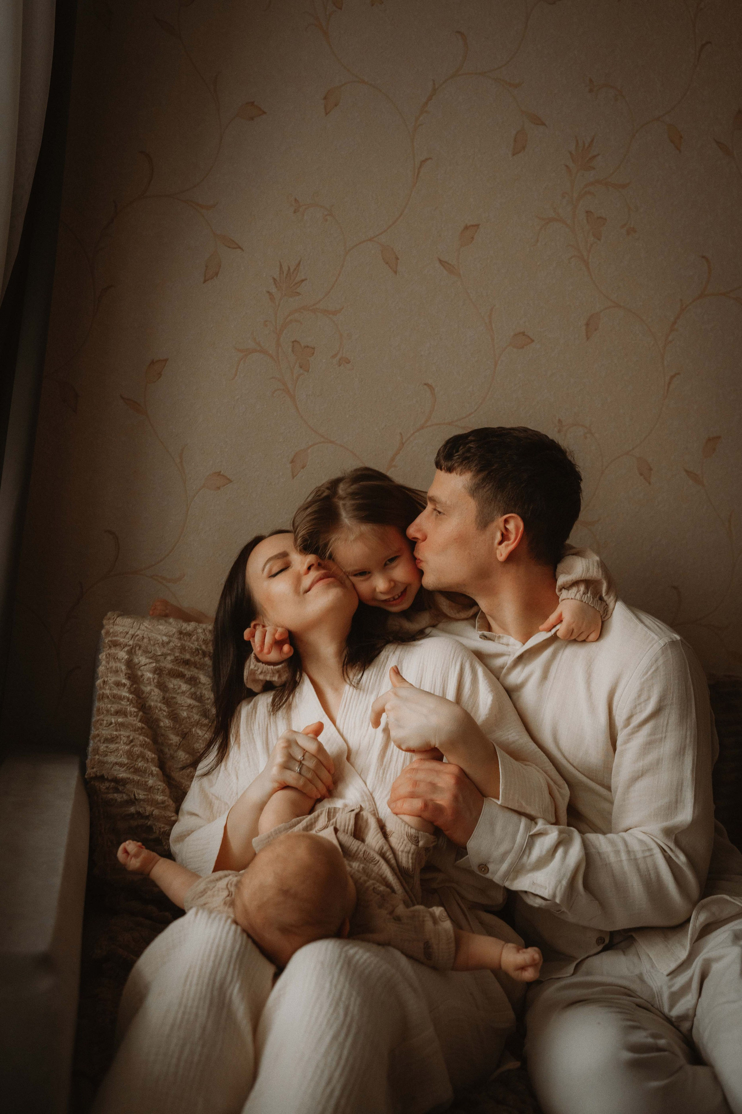 Ваня, Лера, Алиса и Кирюша. Семейный фотограф • Домашние съемки в Нижнем Новгороде