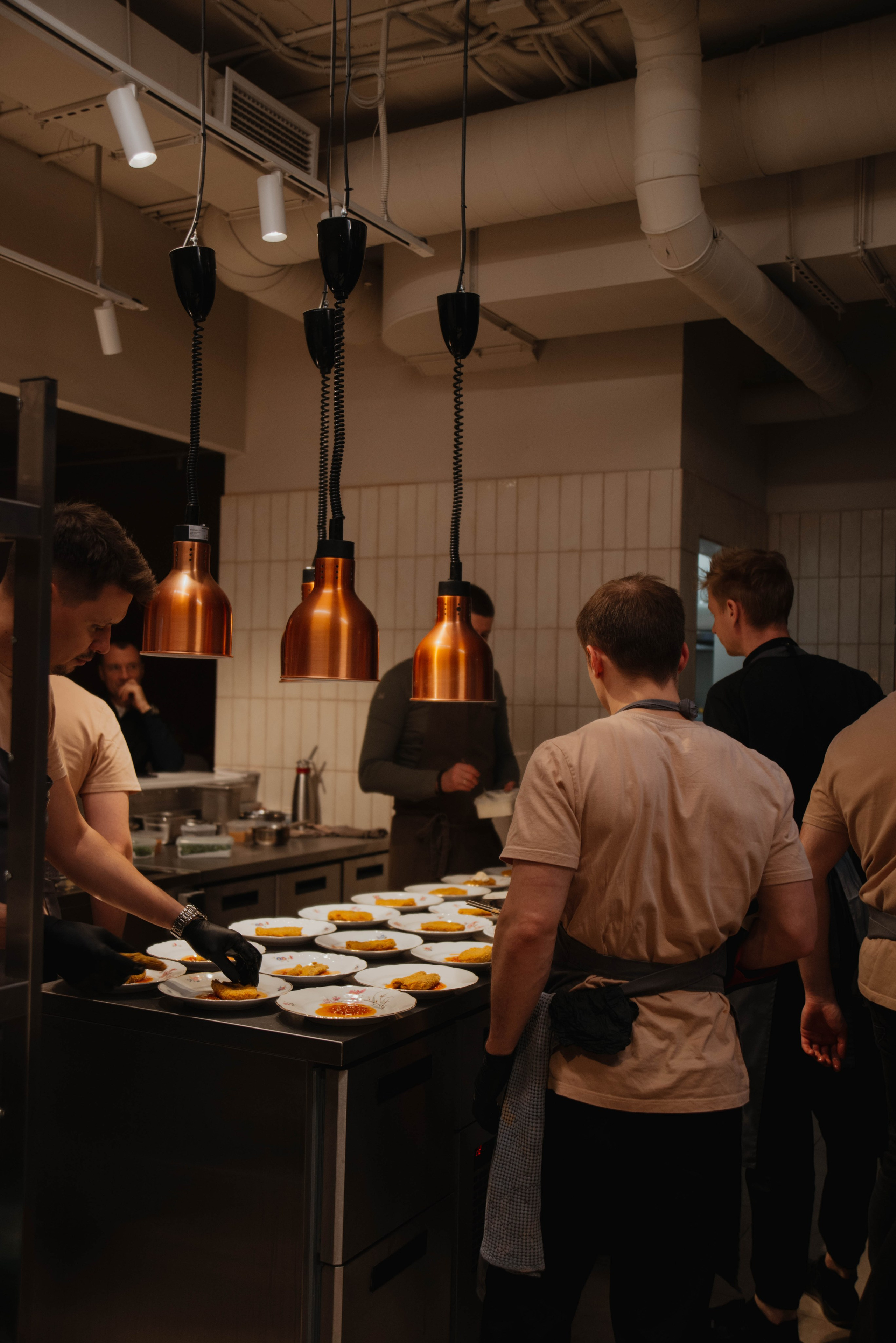 Шеф-тейбл в ресторане La Volte. Ксения Glossa. Портретный и репортажный фотограф в Самаре