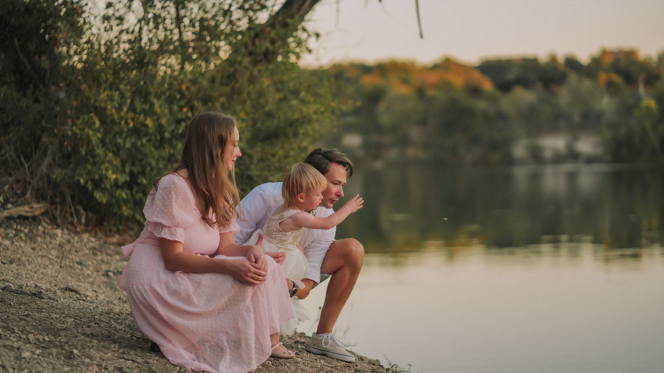 Family photography in Austin, TX | Unposed, playful & full of life | Anny Smirnova