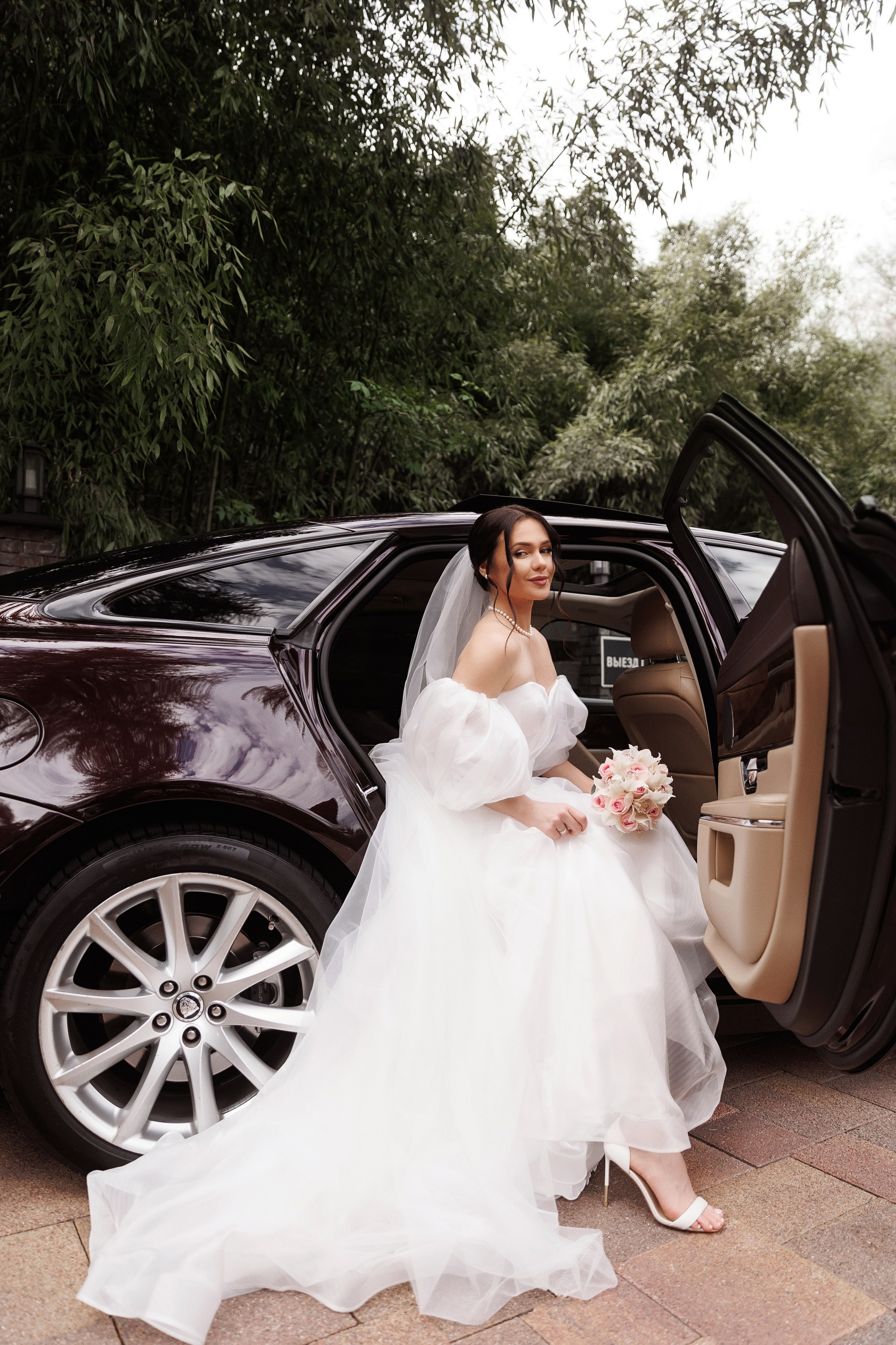 Свадебная фотосессия в Сочи. Свадебный и семейный фотограф в Сочи Денис Вялов