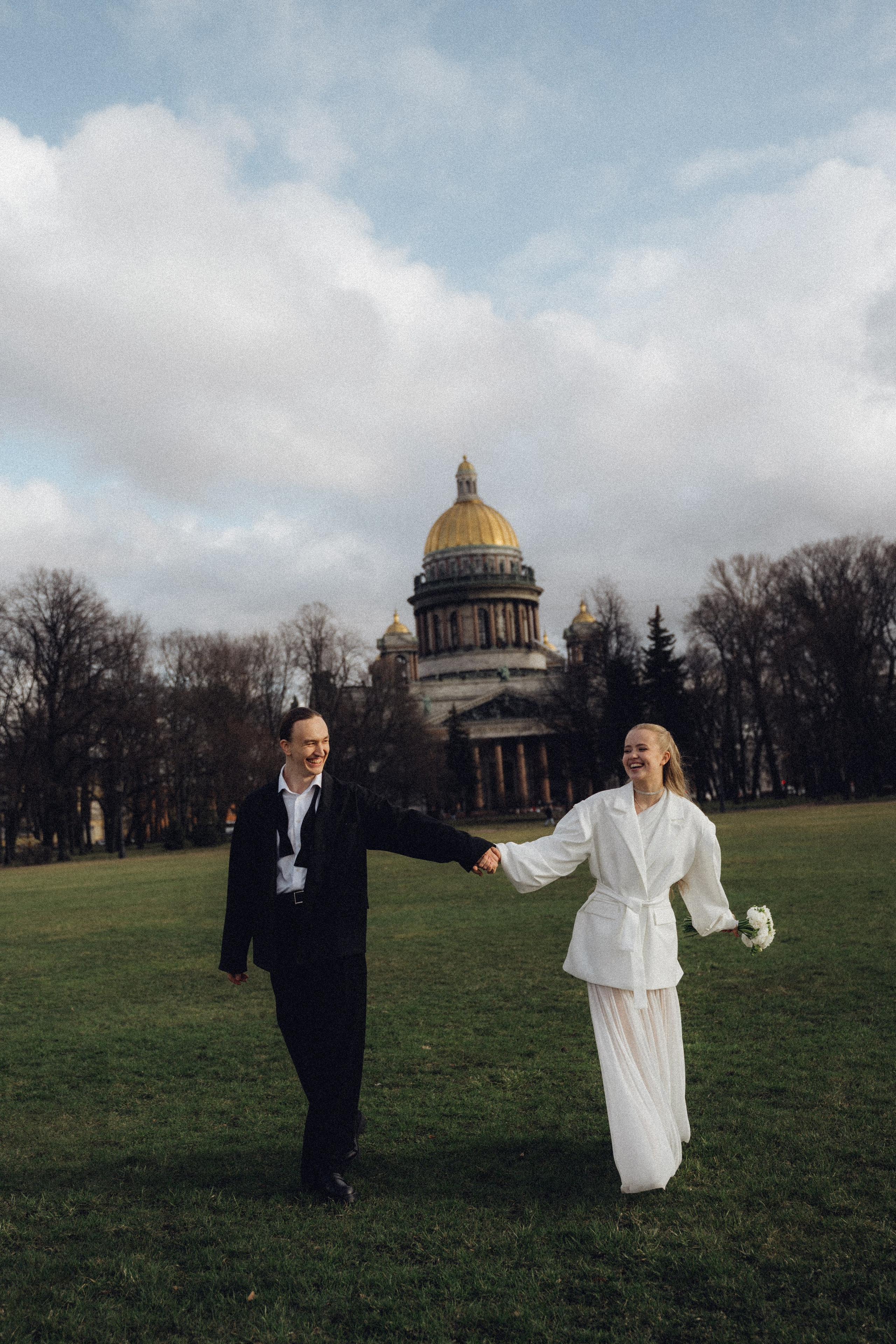 Я буду руками любящими, руками обнявшими, руками тебя не предавшими. Рыкова Светлана | фотограф и мобильный видеограф | Брянск Москва Спб