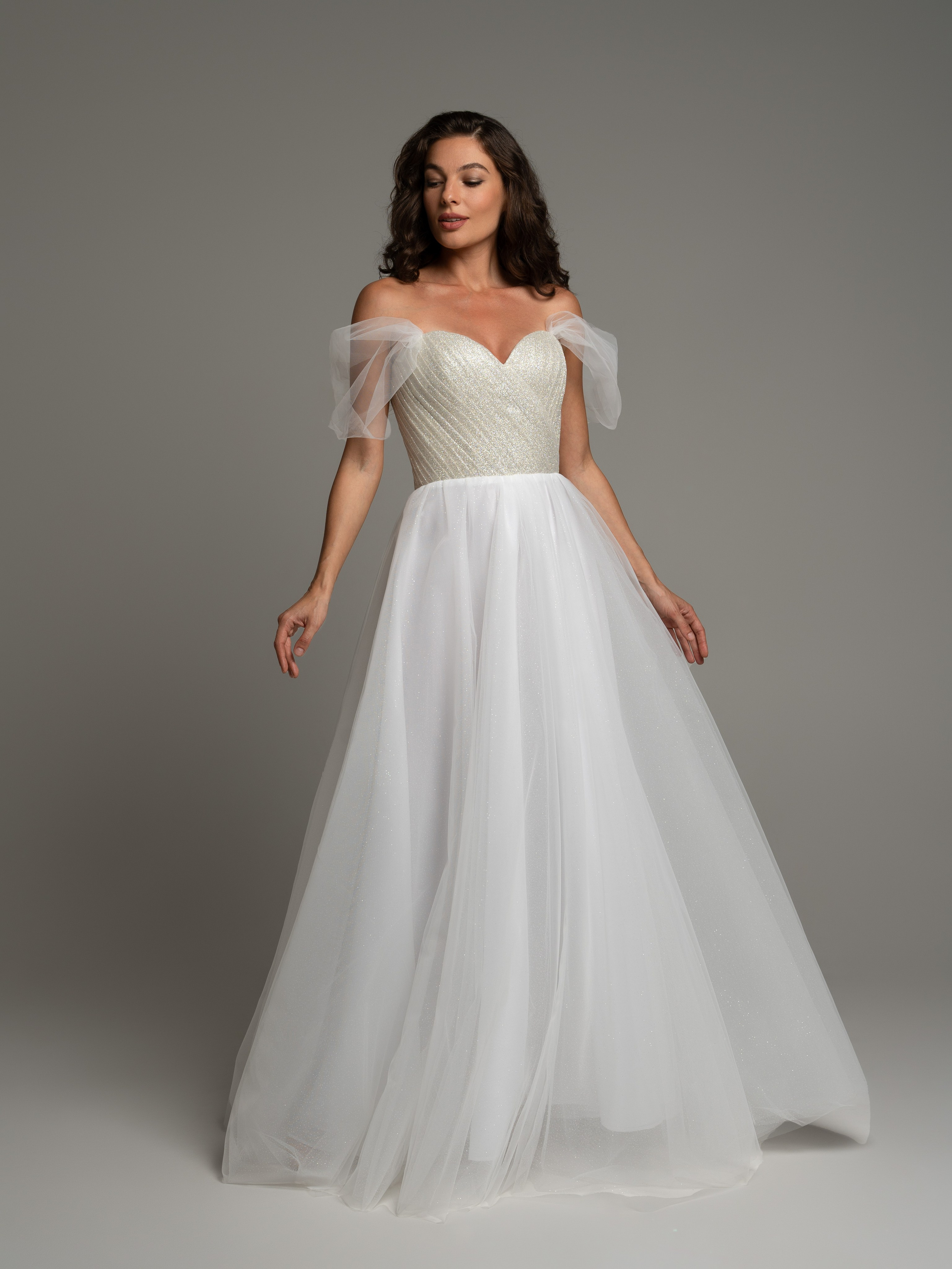 Модели. Индивидуальные, предметные и сборные съемки в Санкт-Петербурге Okhman.studio