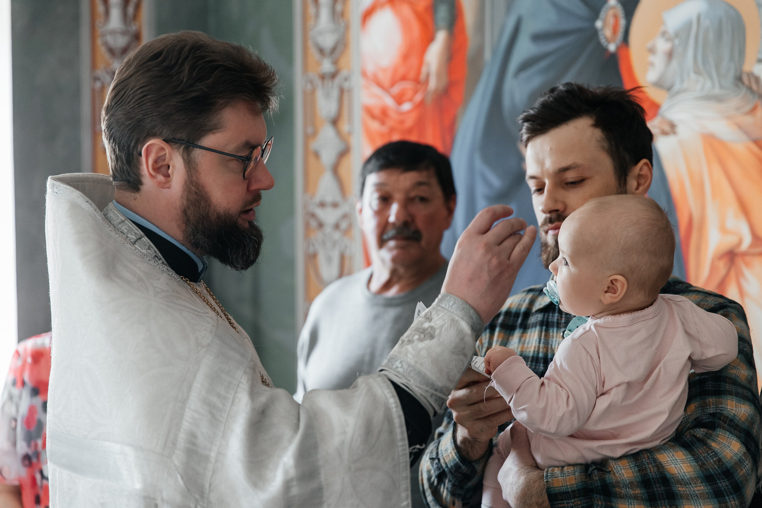 Таинство крещения. Фотограф в спб Александр Потапов