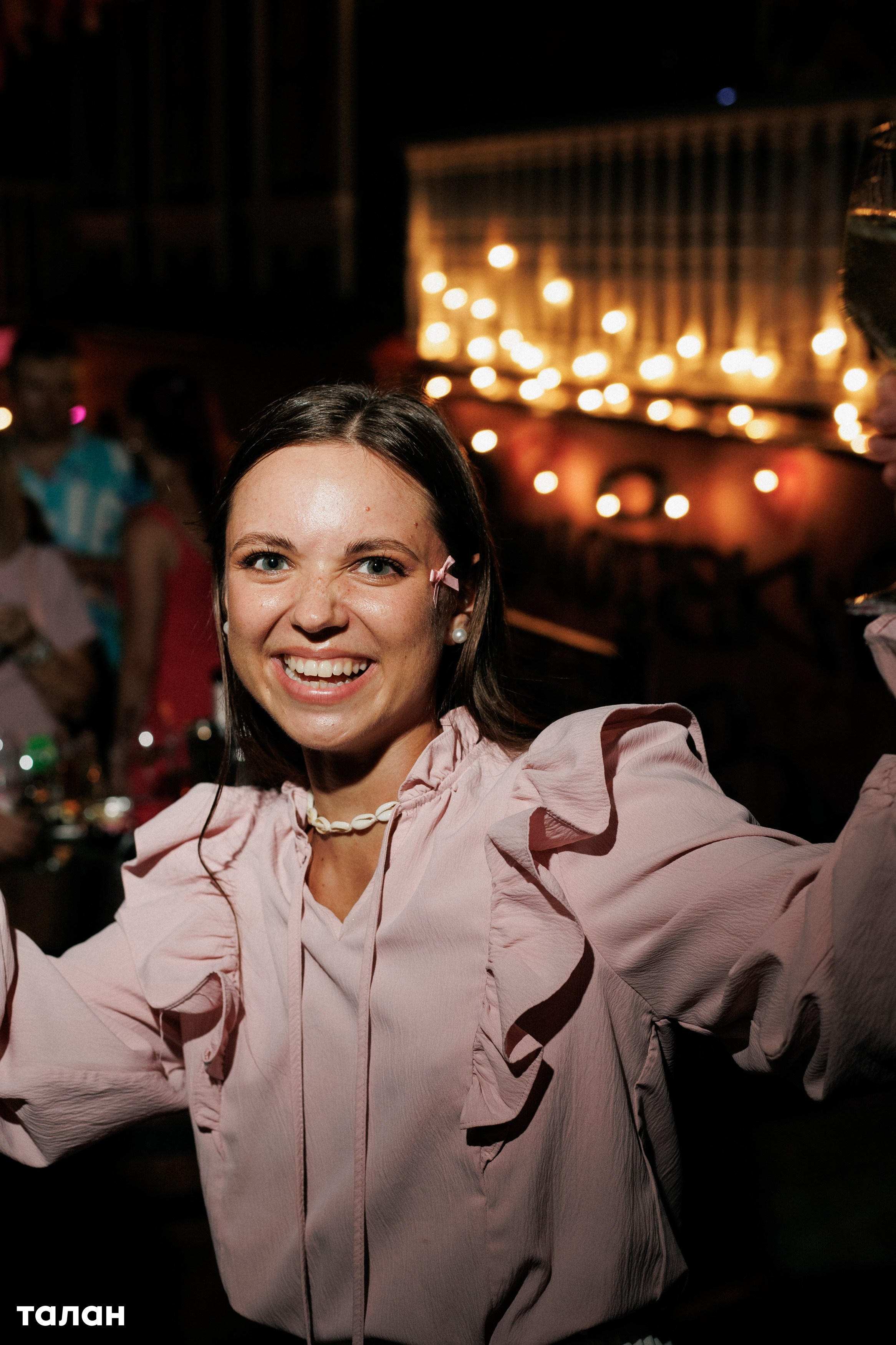 ВИНОТЕКА [бар+магаз] — BIRTHDAY PARTY. СВОИ. ФОТООТЧЕТЫ-СОБЫТИЯ-МЕСТА