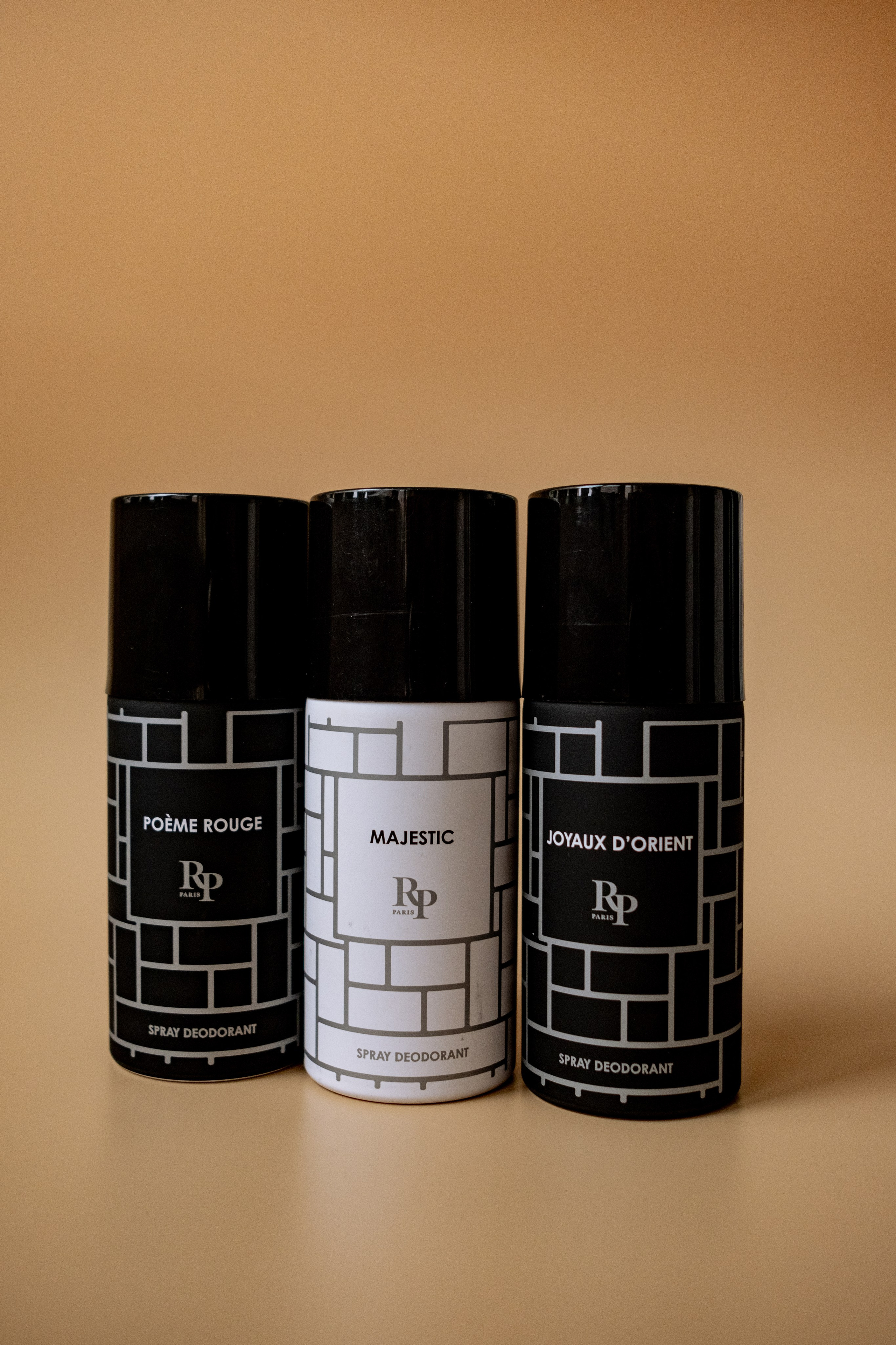 Съемка для RP Paris на фоне. Фотограф в Москве (готова приехать к вам в город)