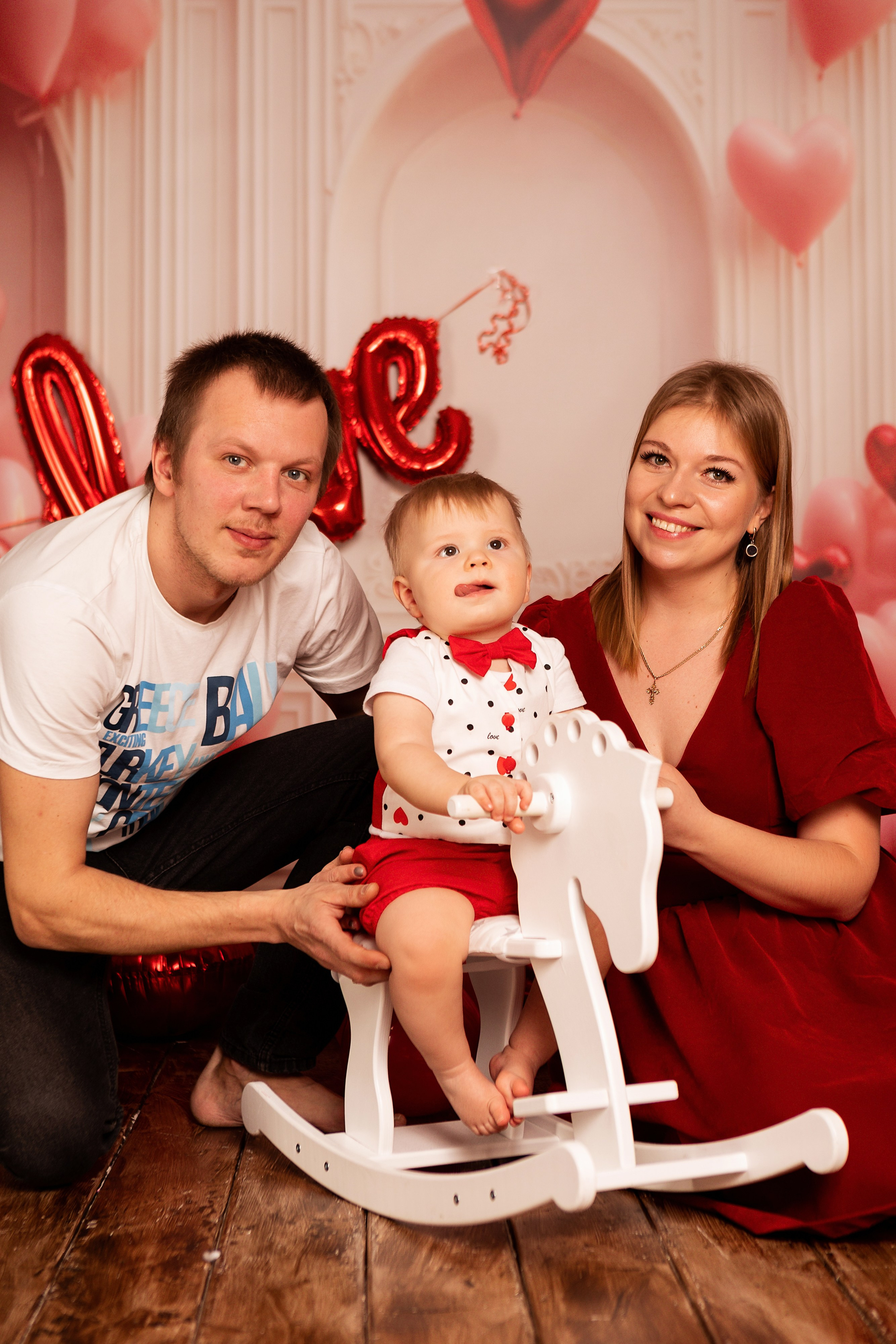 Фотопроект «Наши любимки». ФОТОГРАФ НА ГОДИК, БЕРЕМЕННОСТИ, НОВОРОЖДЕННЫХ, КРЕЩЕНИЯ МОСКВА