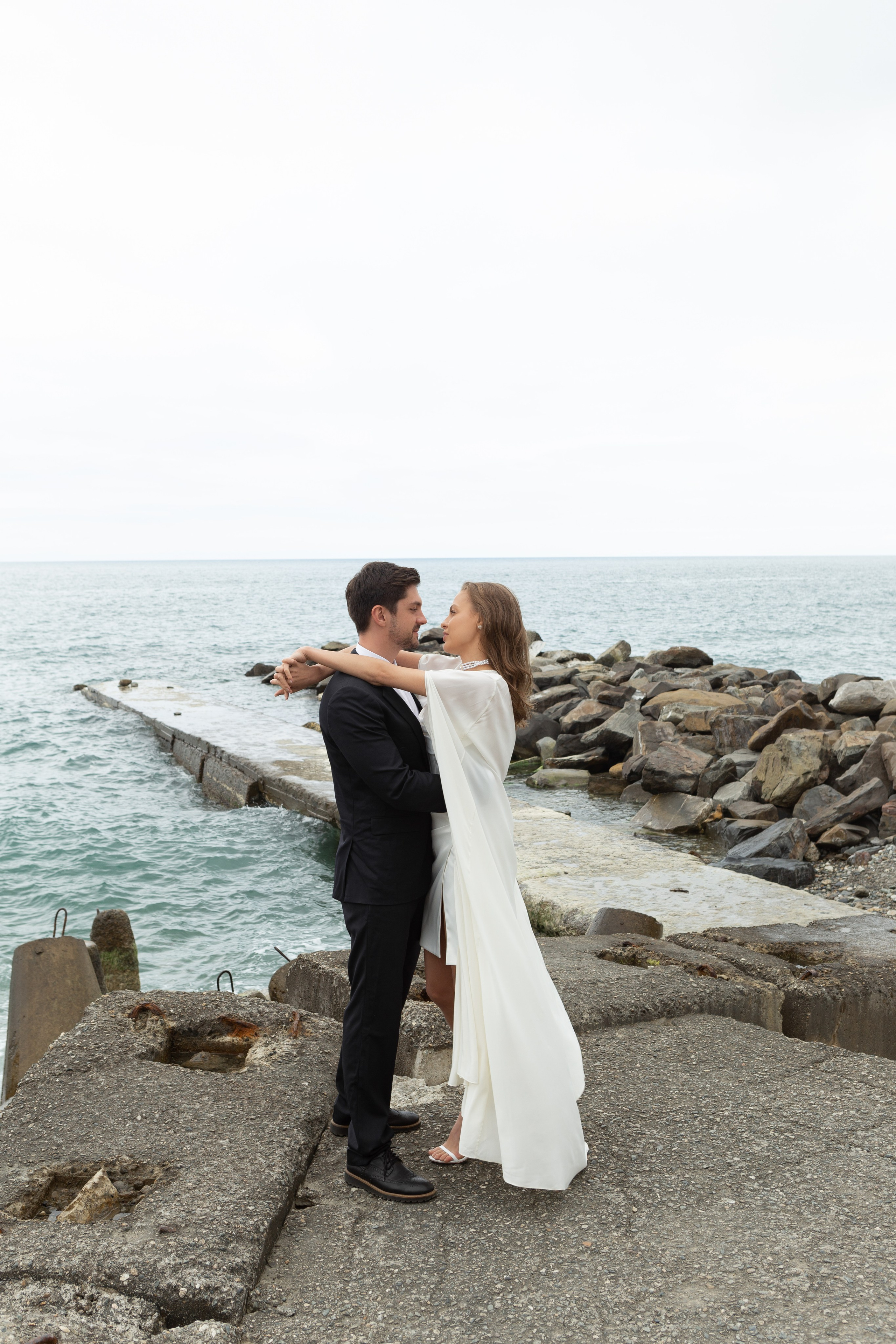 Свадебный фотограф в Сочи — Свадьба Дениса и Александры на берегу моря. Свадебный фотограф Ростов на Дону / Таганрог — Усачева Анастасия
