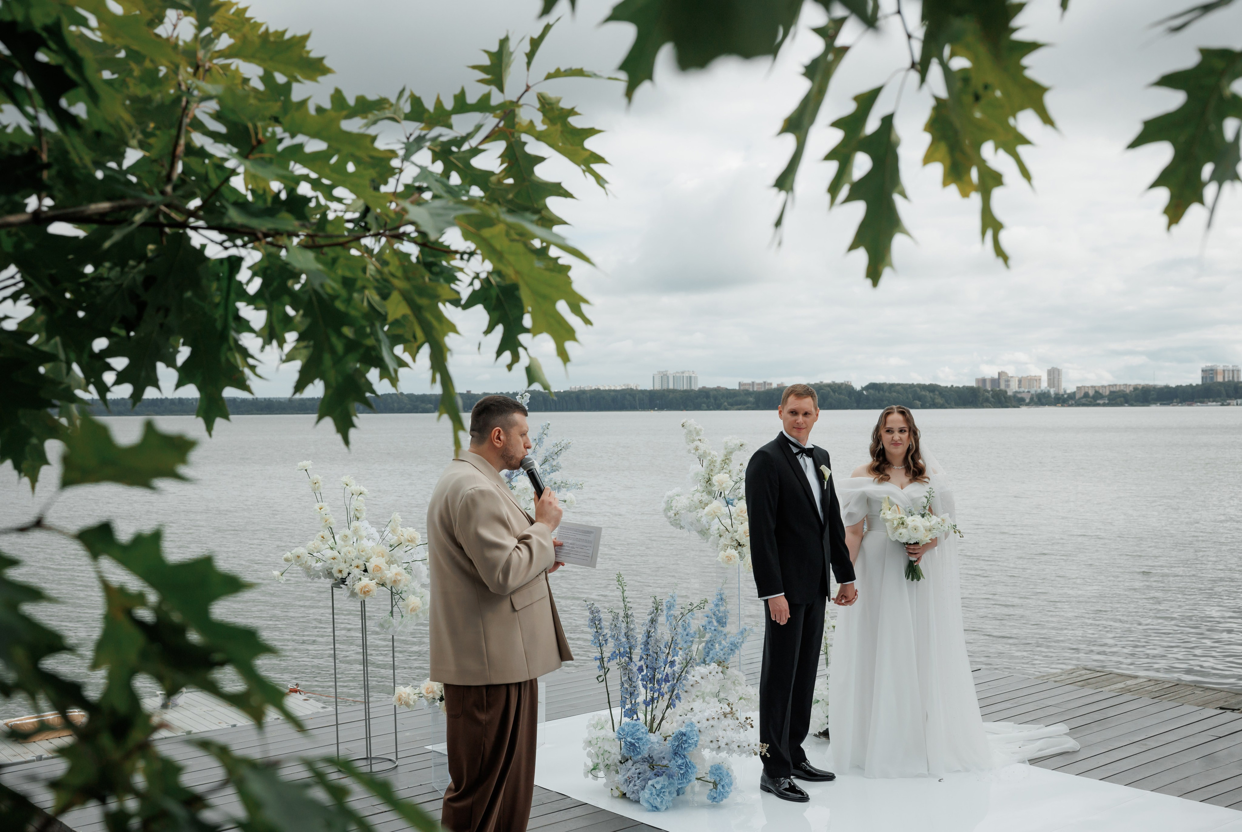 Свадебная фотосессия в отеле Сенешаль. Свадебный и репортажный фотограф (Москва, Королев и другие)