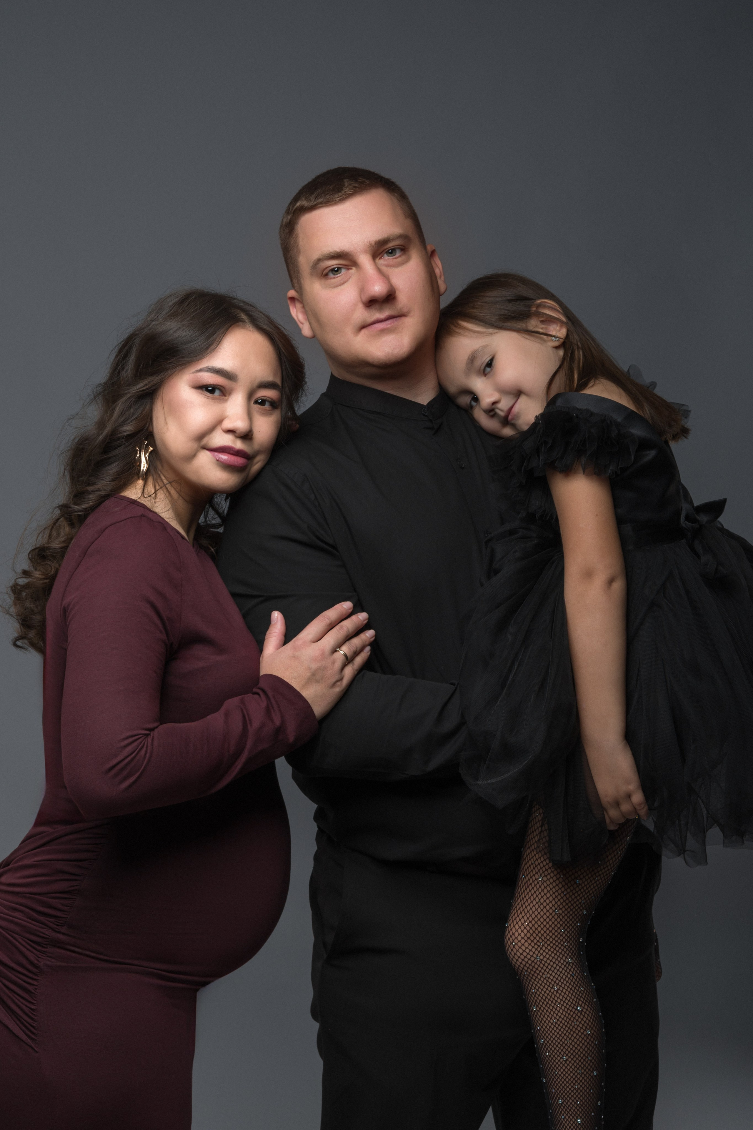 Беременность. Индивидуальные, семейные, студийные съемки в Серпухове и за пределами