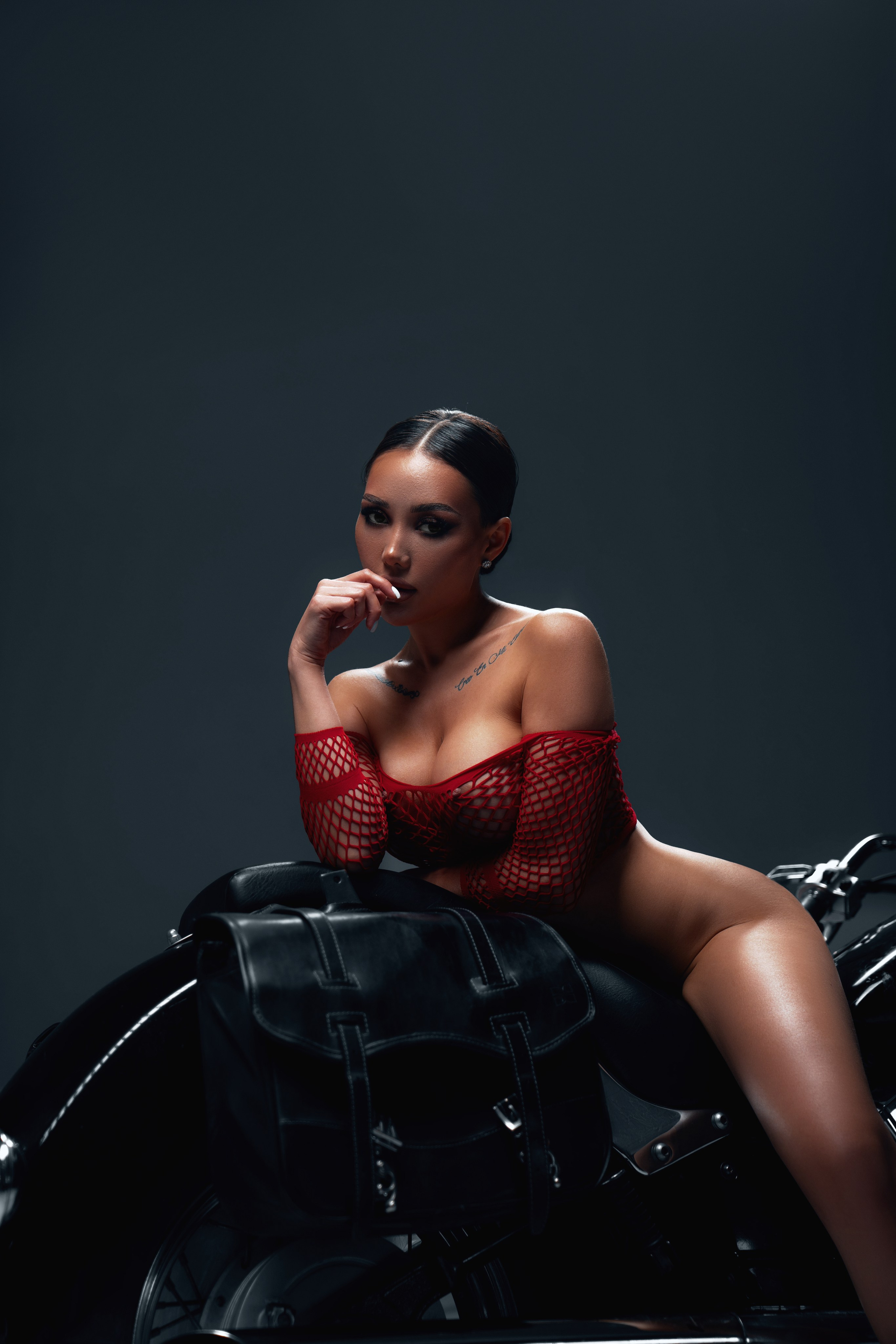 GAUHAR. Фотограф TAULAN_1