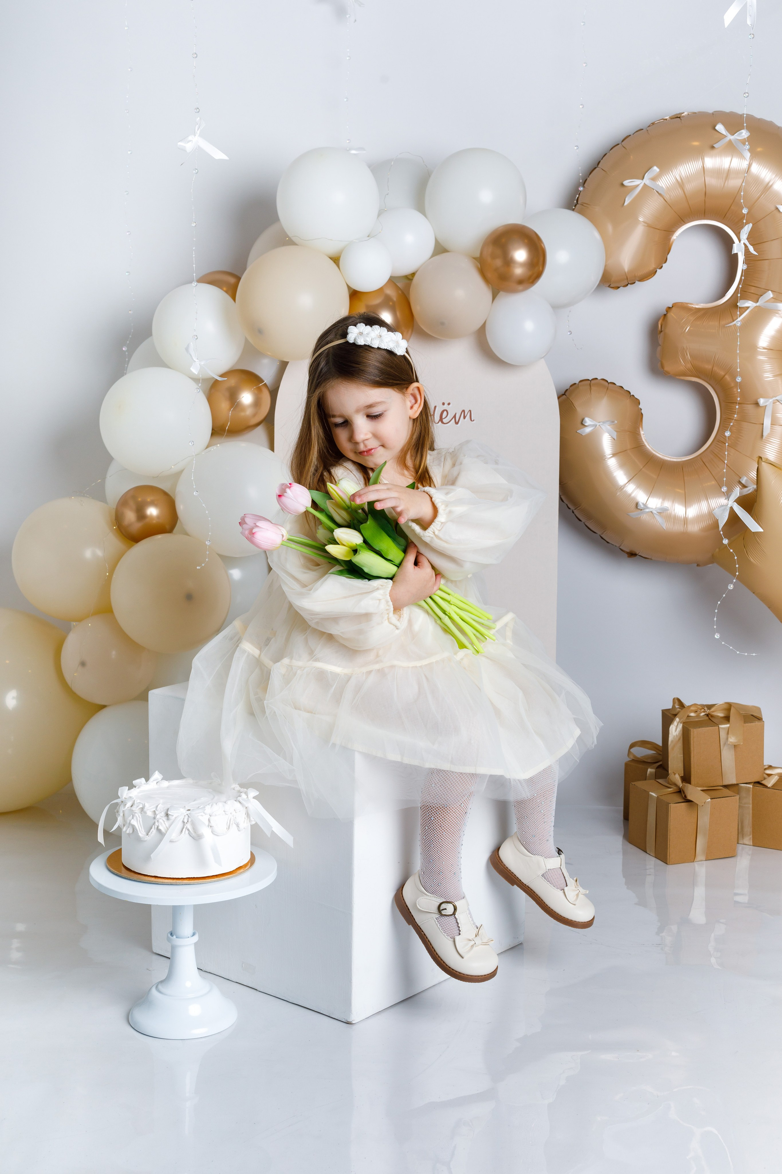 Фотостудия Эмоция Анапа. Семейный и детский фотограф, в Анапе Алфимова Елена.Новорожденных