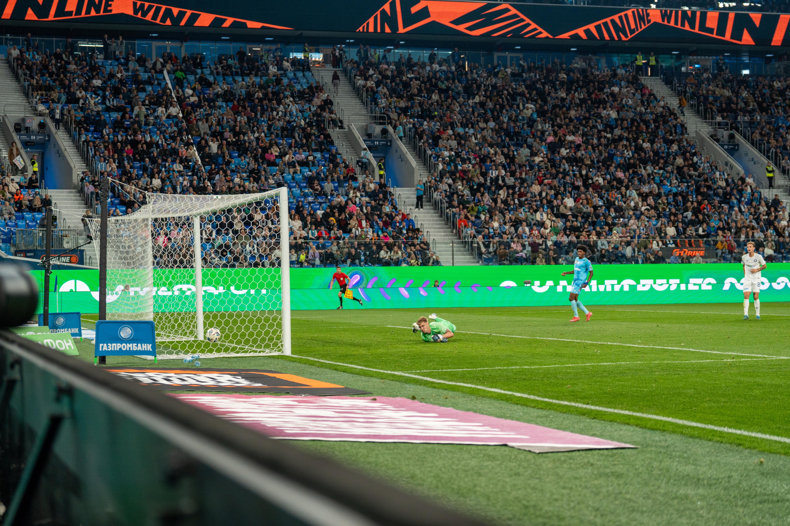 Футбольный гол Зенита на Газпром Арене – спортивный фотограф Санкт-Петербург
