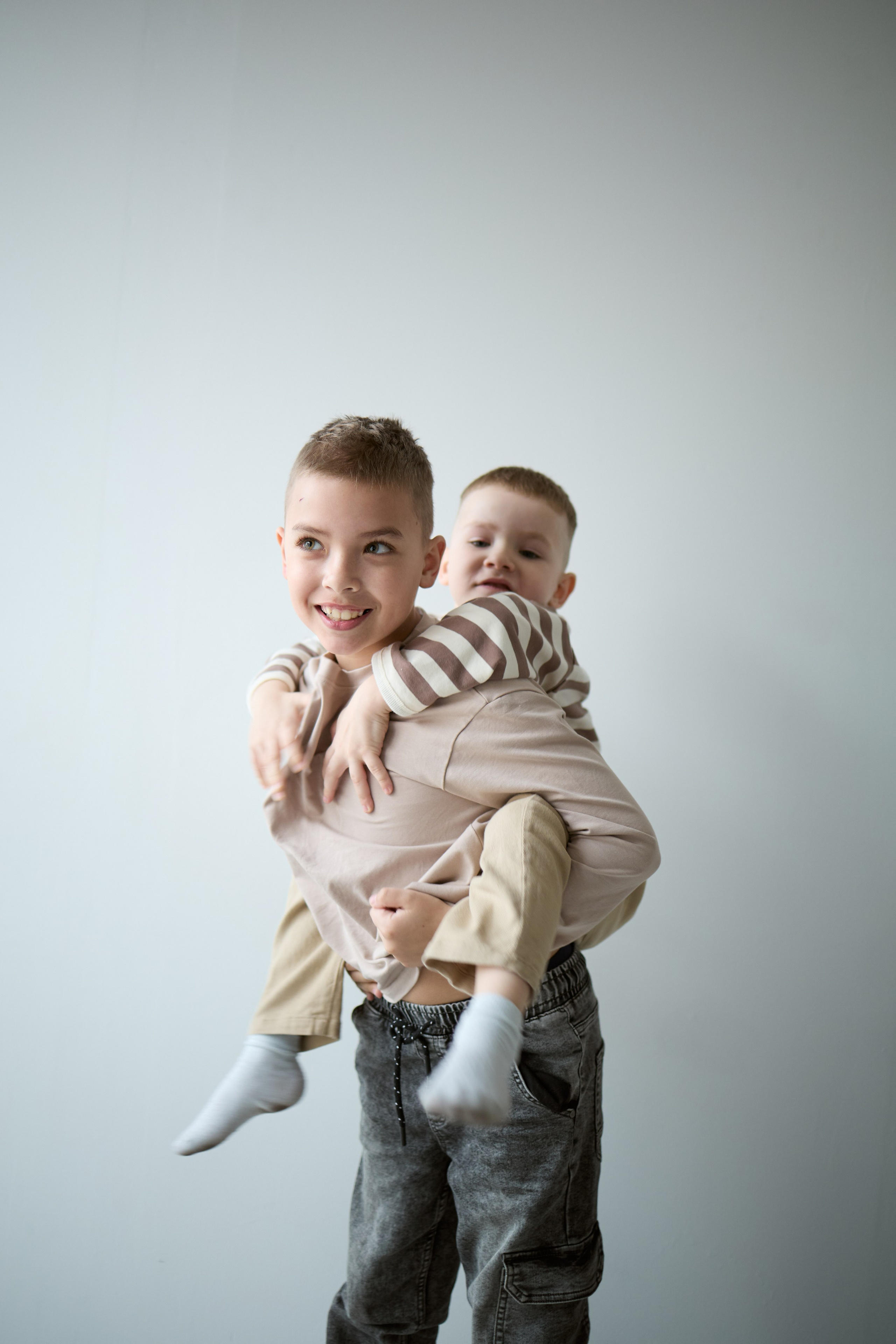 TONKIKH. КОНТЕНТ ДЛЯ БРЕНДОВ СПБ Лиза Федотова