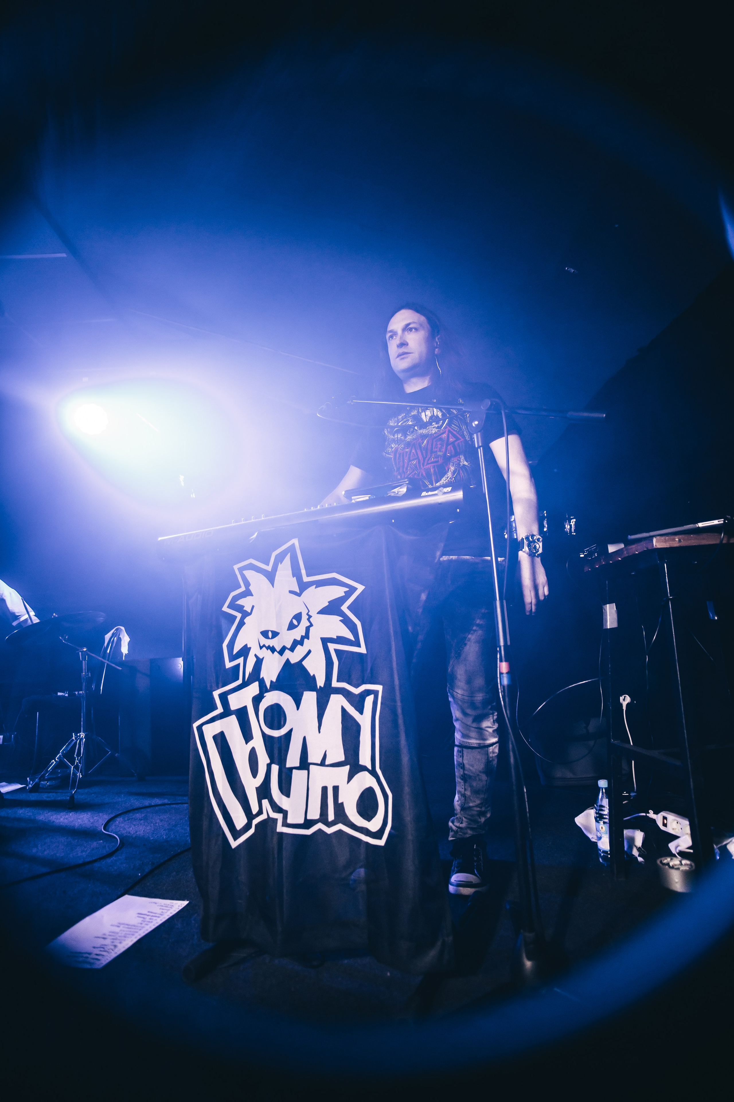 Потомучто. Красноярск, 28.02.2025, бар 64/6. Фотограф Регина Крикунова г. Красноярск