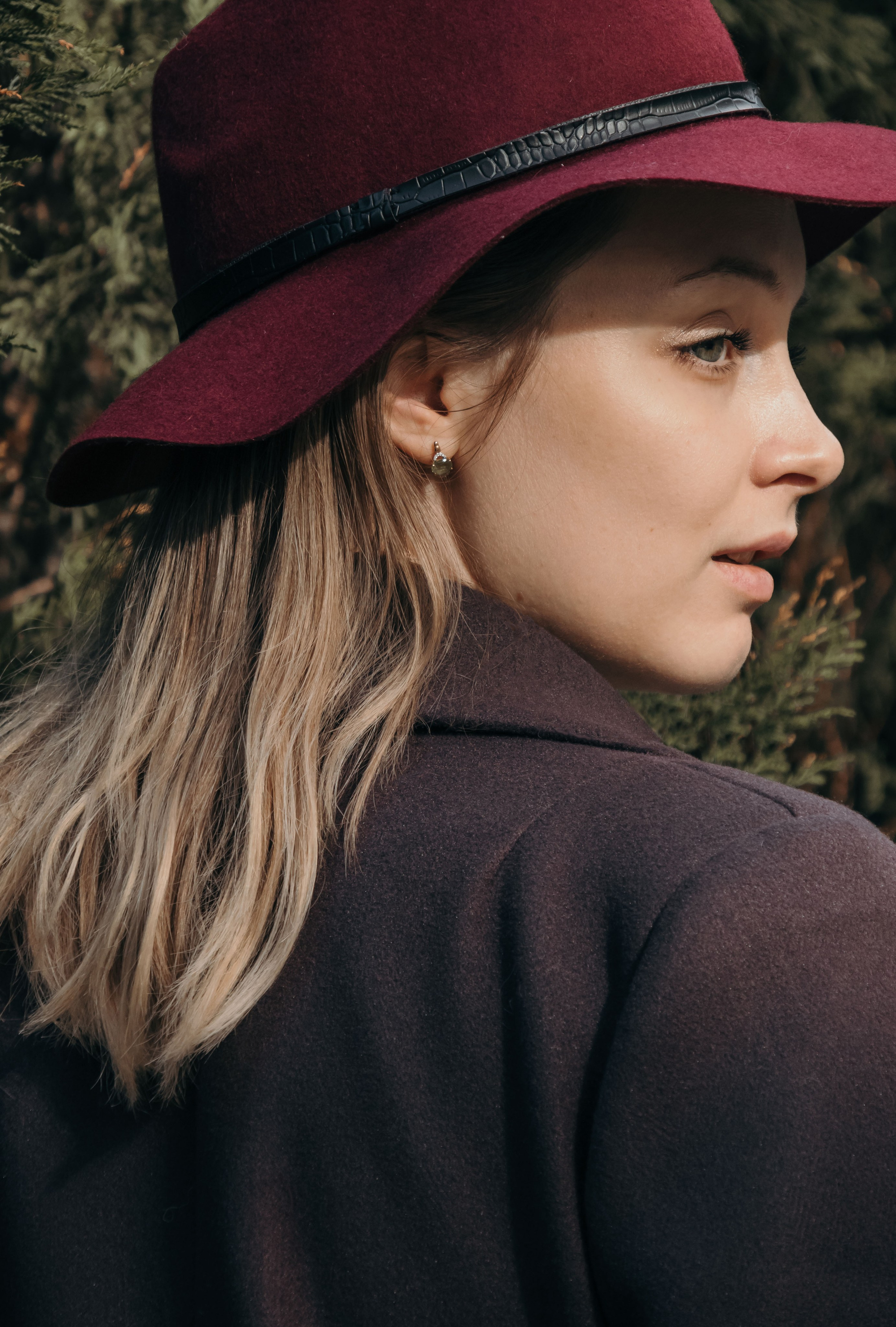 Elegant beauty with Lyubov. Portrait photographer in Tivat Montenegro Katerina Kirsanova