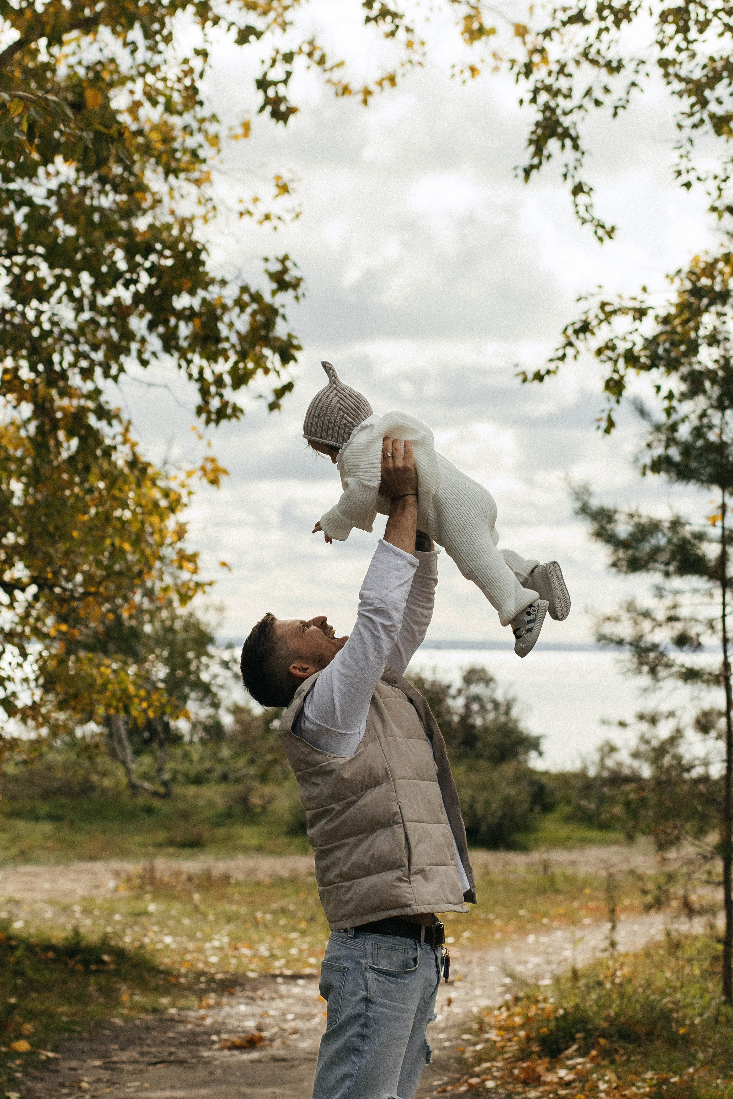 Юля, Руслан, Ярослав и Мия. Главная