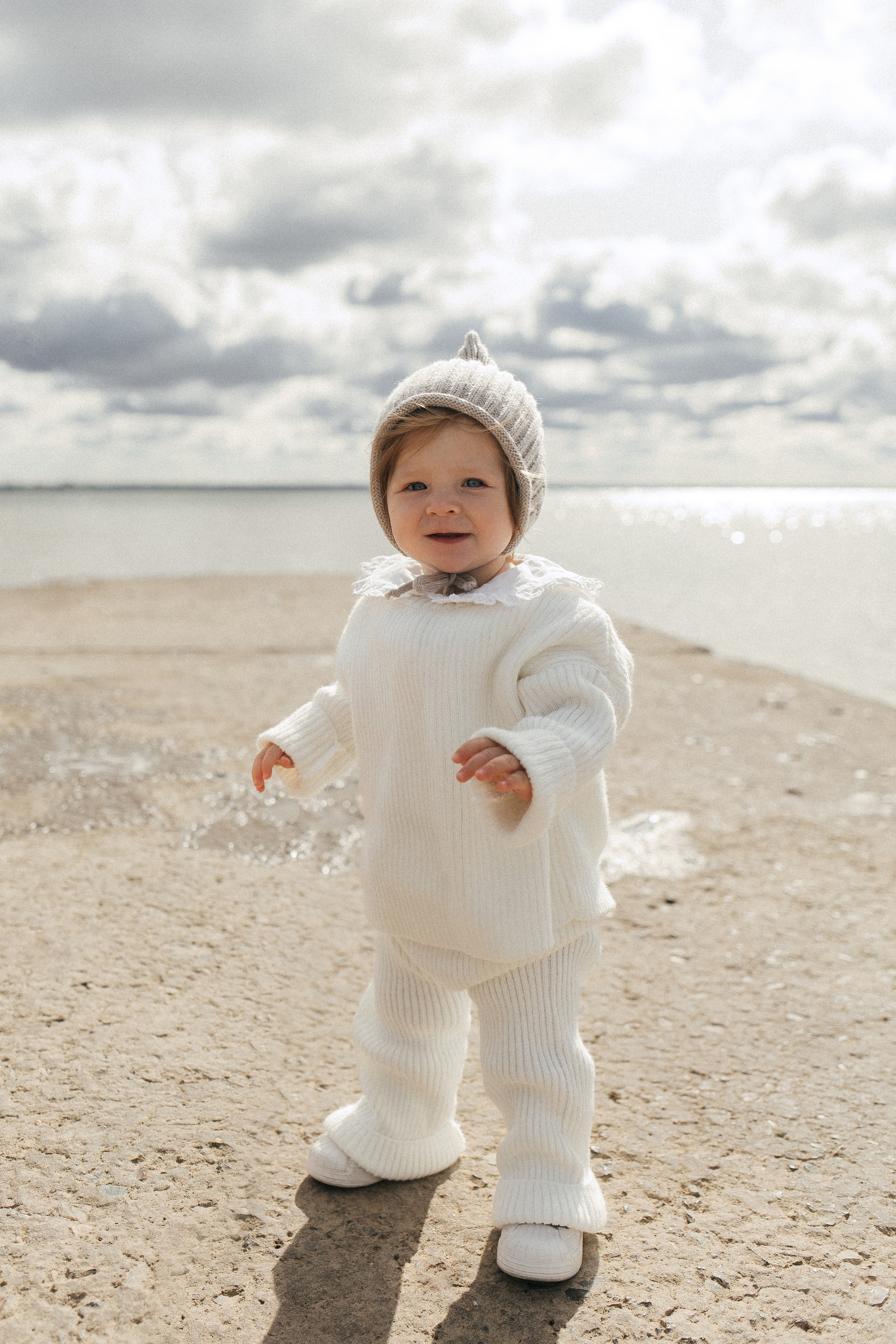 Юля, Руслан, Ярослав и Мия. Главная